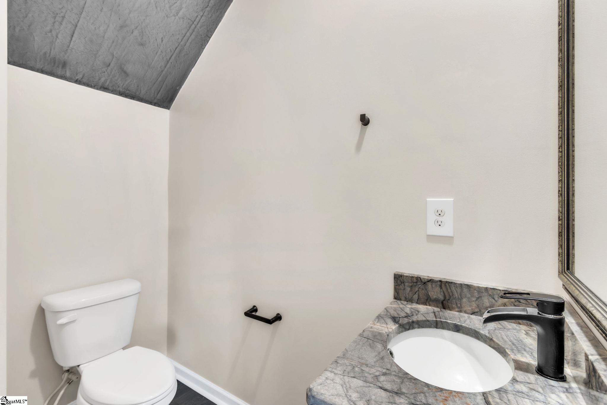 214 Southridge Court Easley, SC 29642