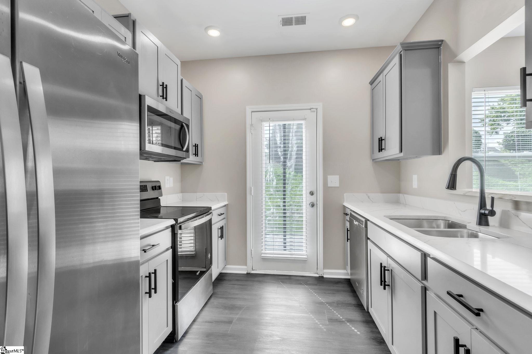214 Southridge Court Easley, SC 29642
