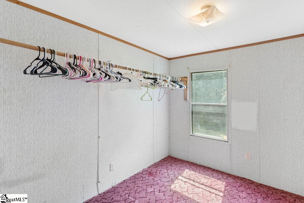 186 Corry Road Blacksburg, SC 29702