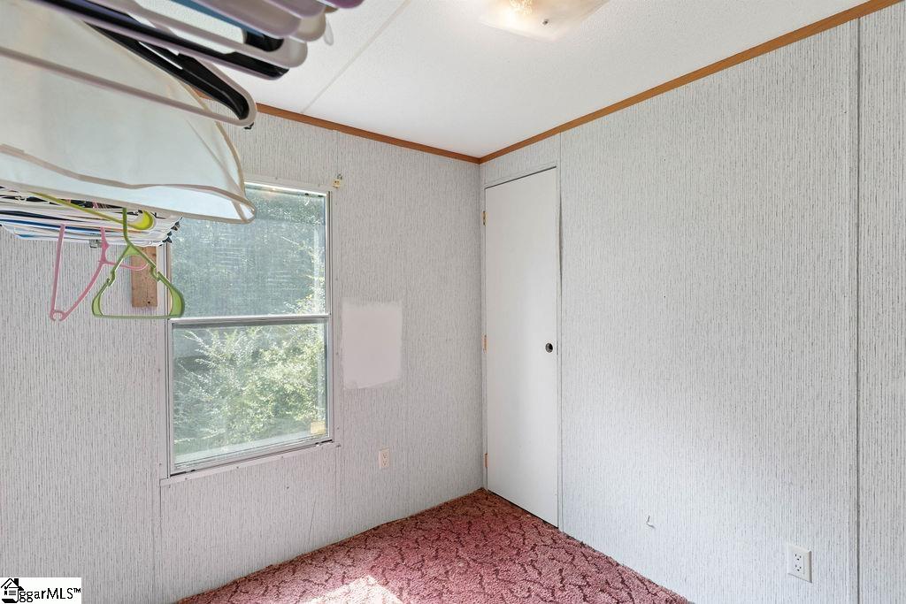 186 Corry Road Blacksburg, SC 29702