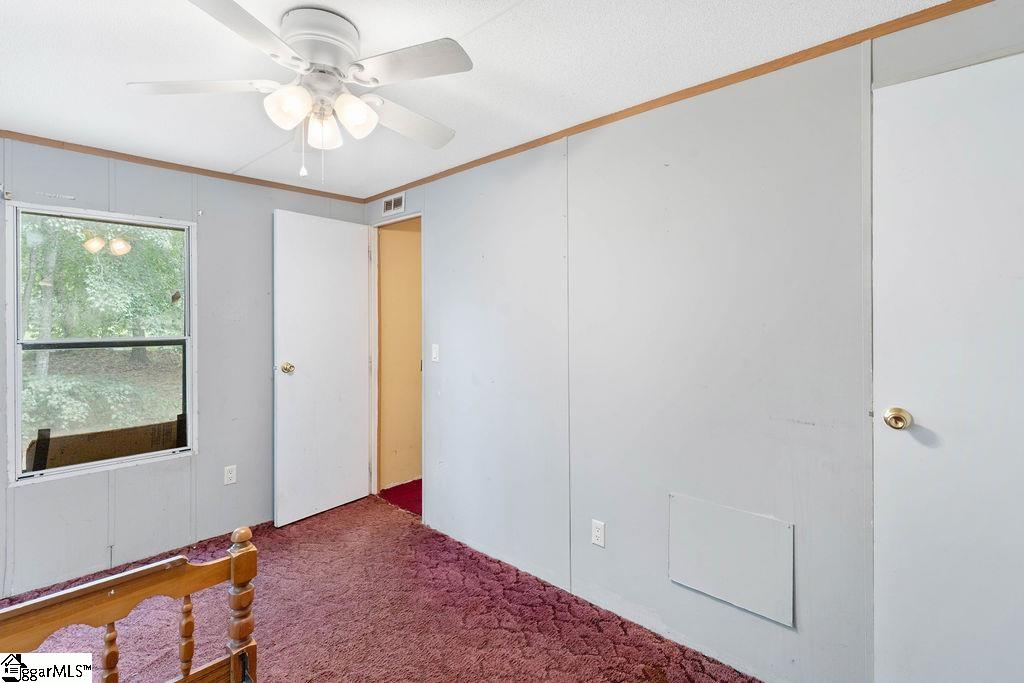 186 Corry Road Blacksburg, SC 29702