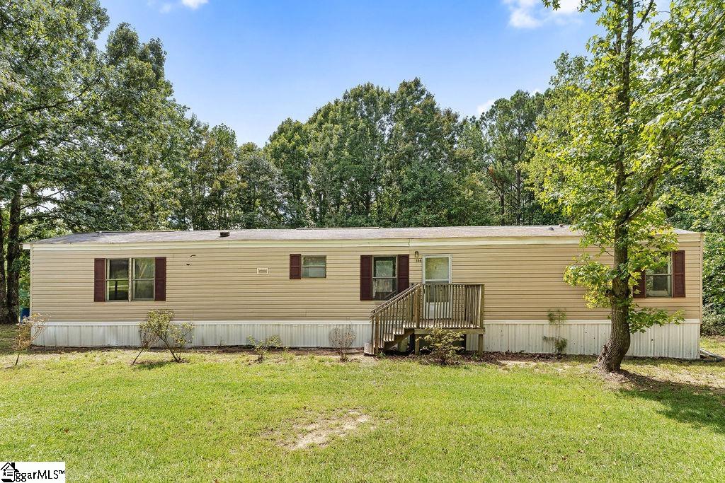 186 Corry Road Blacksburg, SC 29702