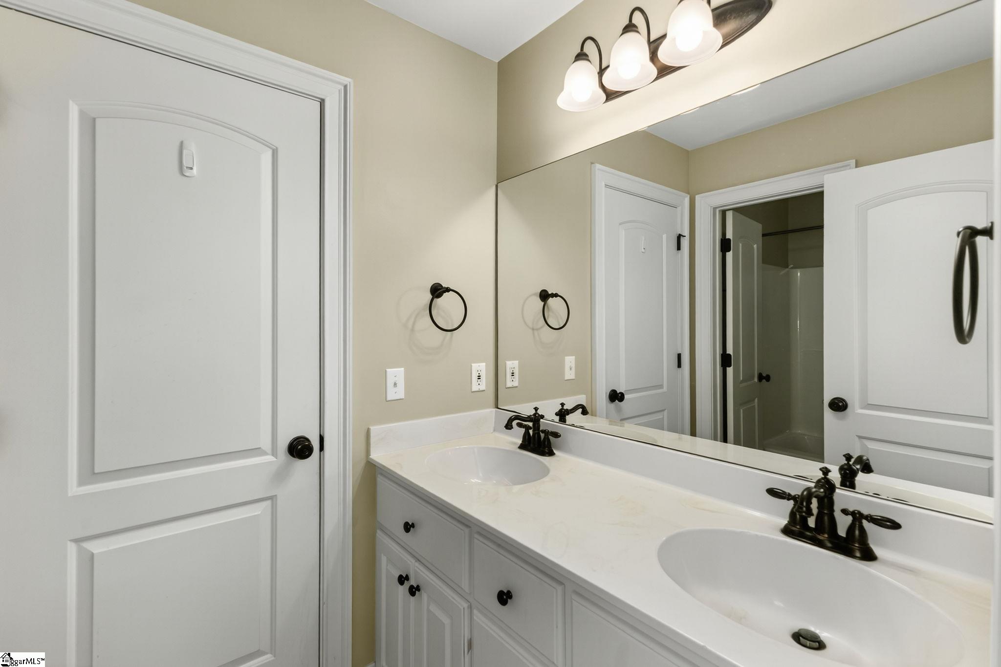 223 Chestnut Springs Way Williamston, SC 29697