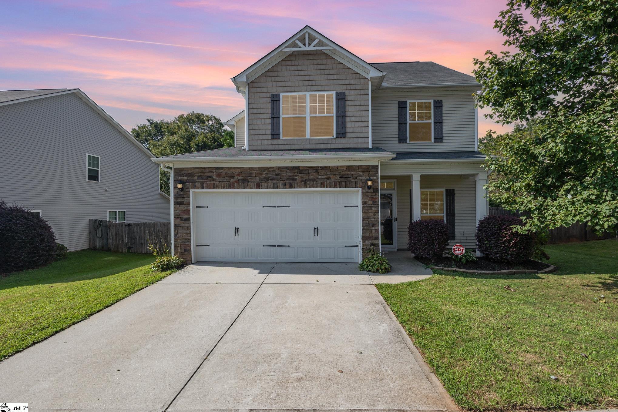 214 Rivers Edge Circle Simpsonville, SC 29680