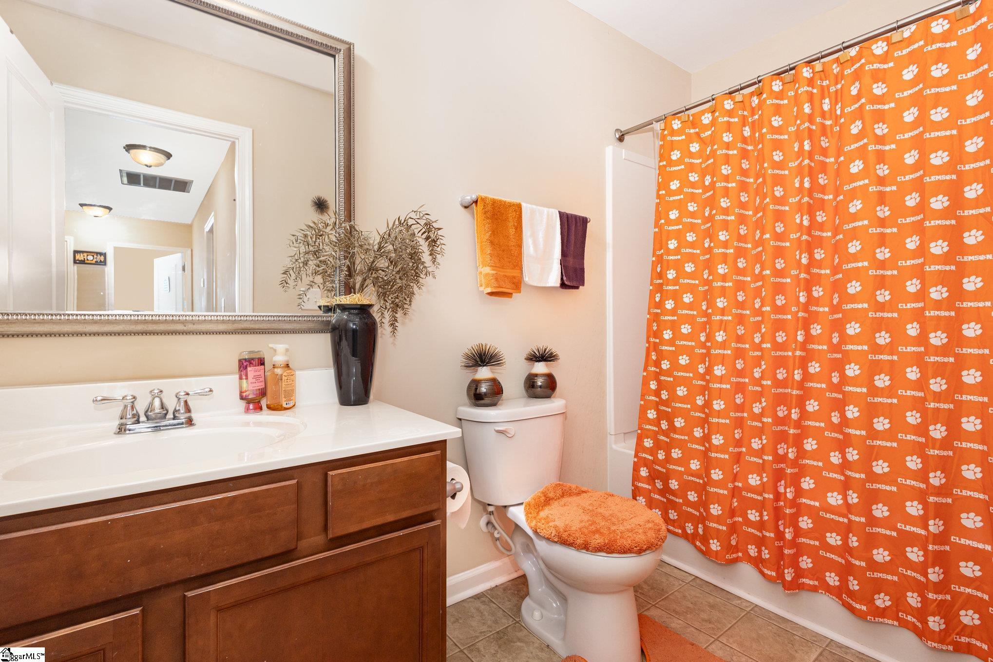 214 Rivers Edge Circle Simpsonville, SC 29680