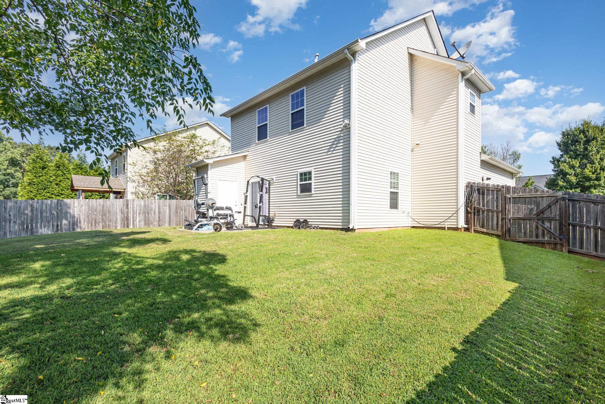214 Rivers Edge Circle Simpsonville, SC 29680