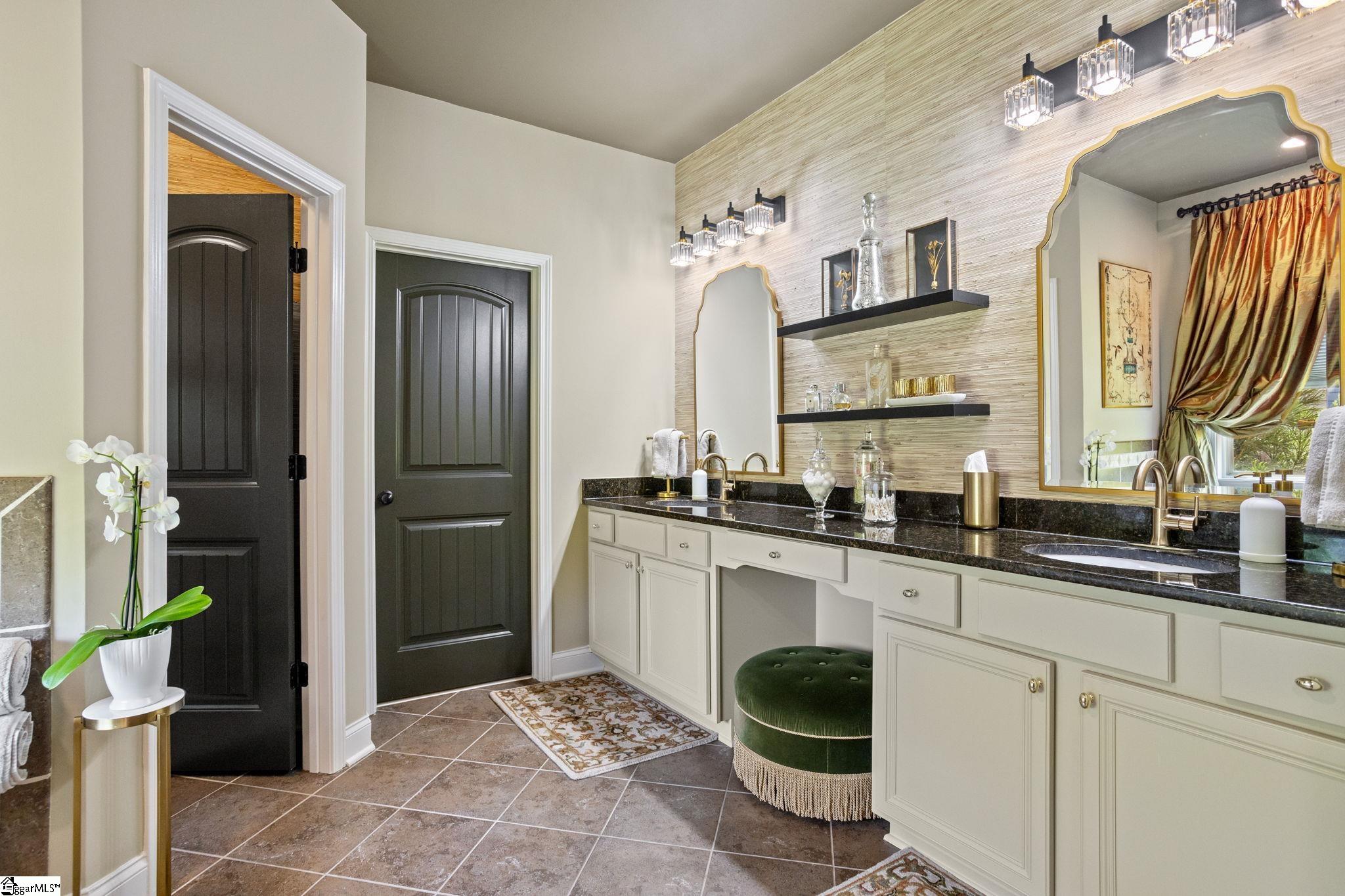 15 Knights Valley Drive Simpsonville, SC 29681