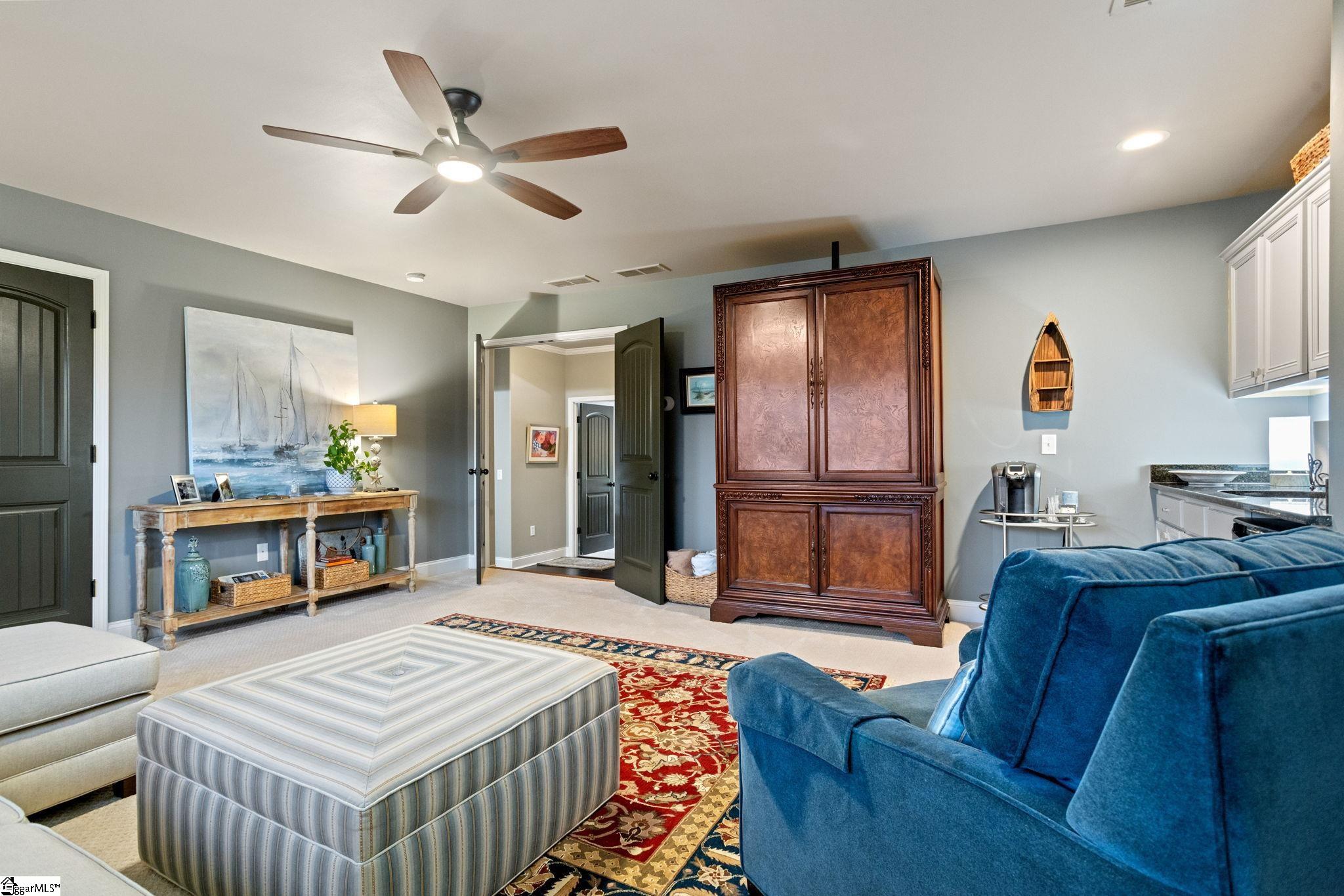 15 Knights Valley Drive Simpsonville, SC 29681