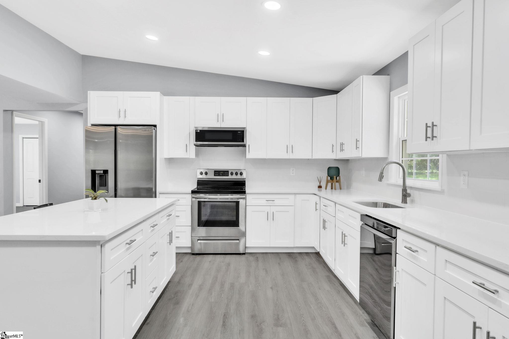 646 Millrock Church Road Gray Court, SC 29645