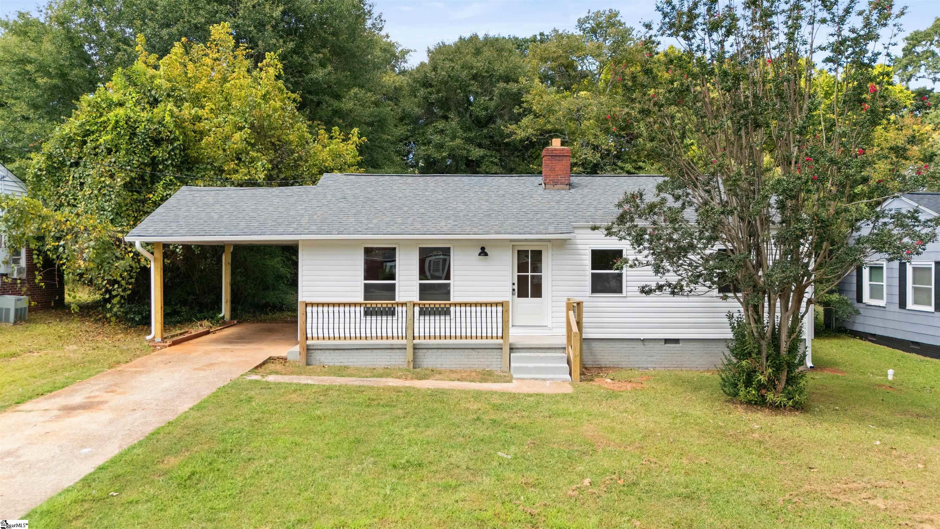 323 Crosby Circle Greenville, SC 29605