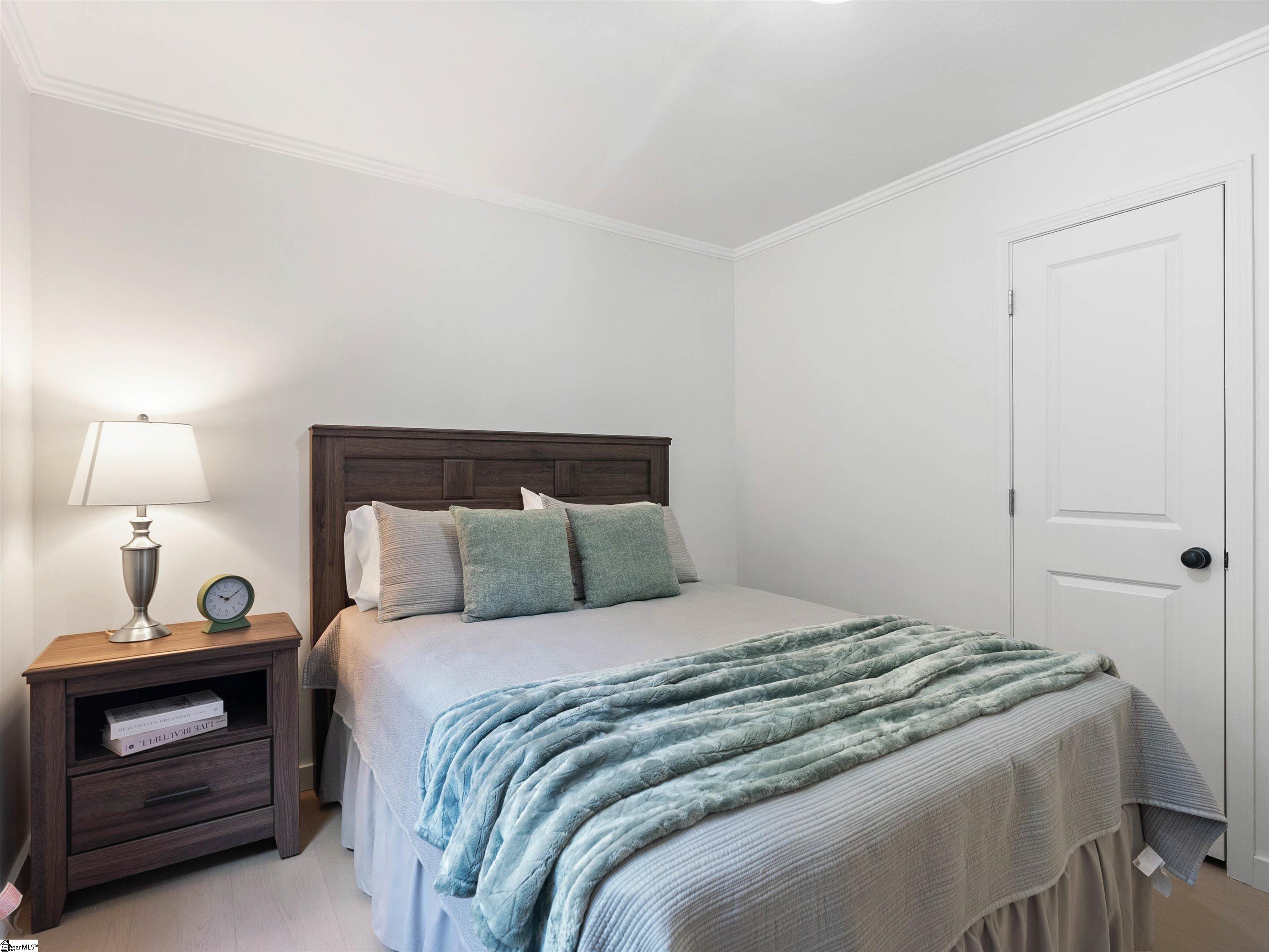 323 Crosby Circle Greenville, SC 29605