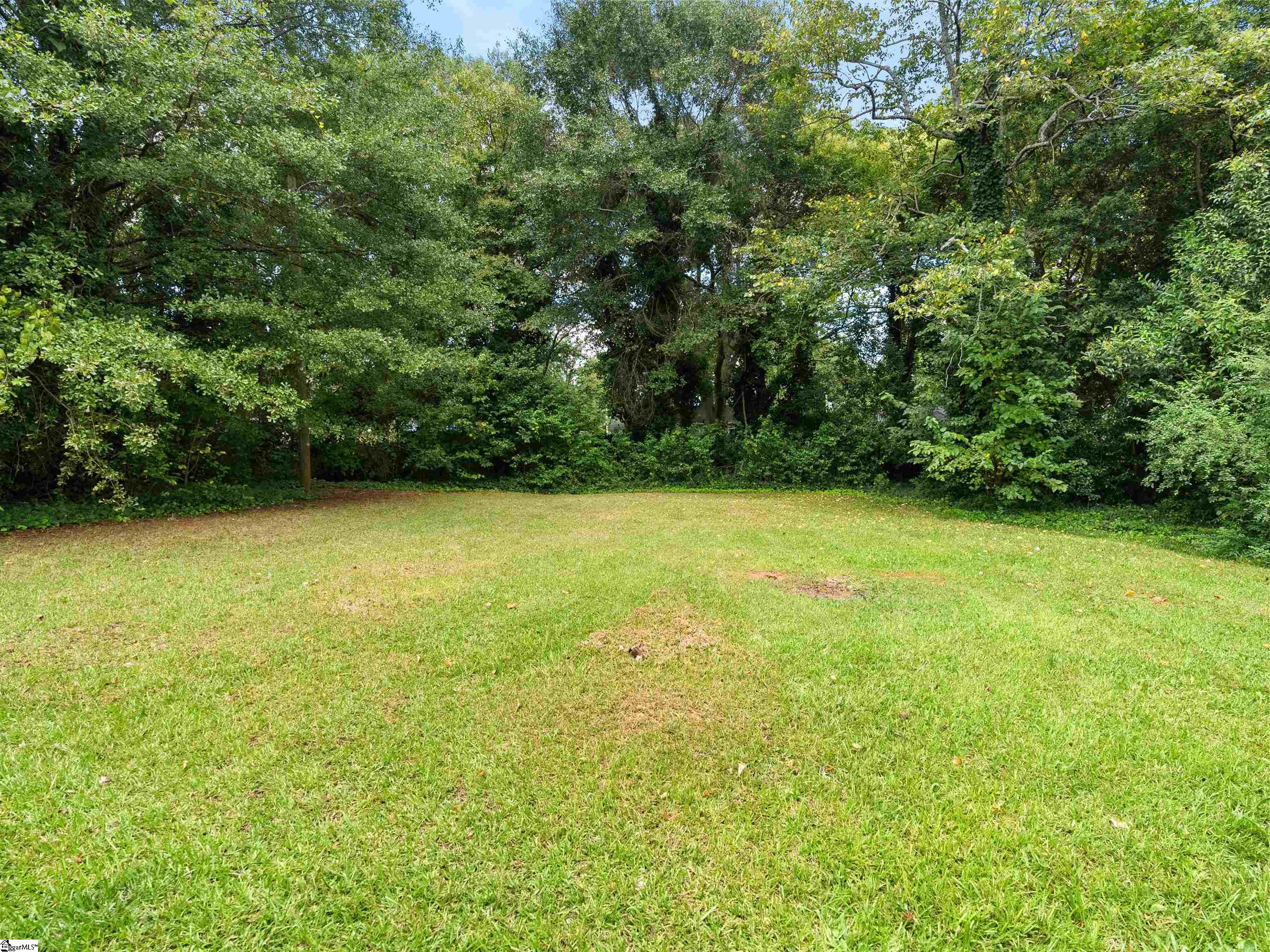 323 Crosby Circle Greenville, SC 29605
