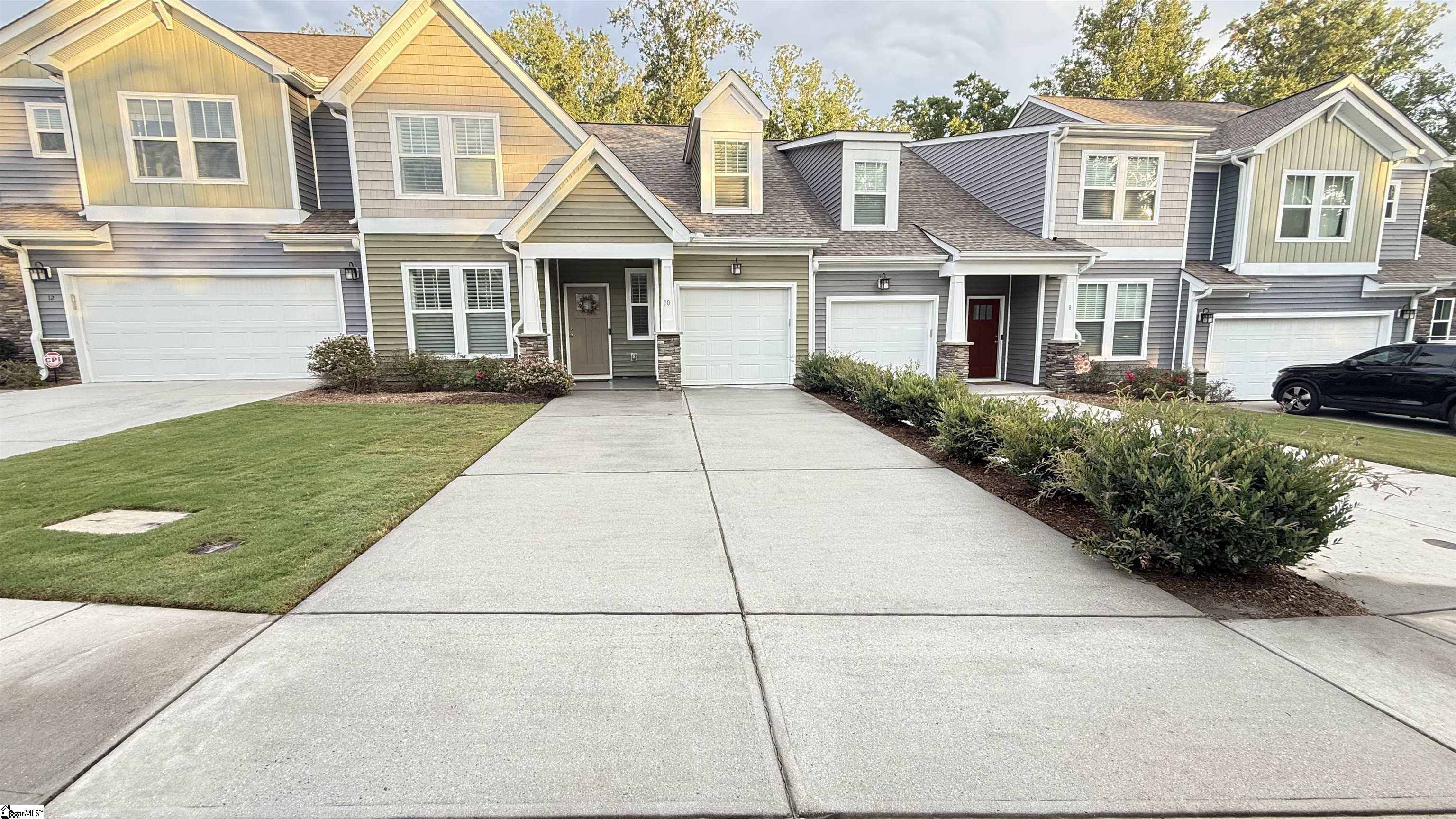 10 Creekhaven Lane Taylors, SC 29687