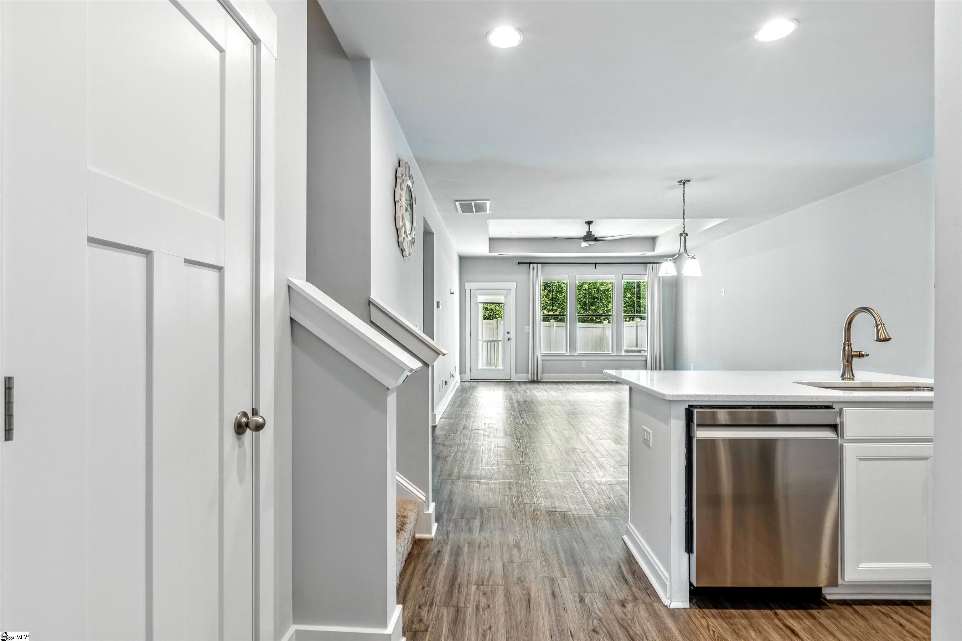 10 Creekhaven Lane Taylors, SC 29687