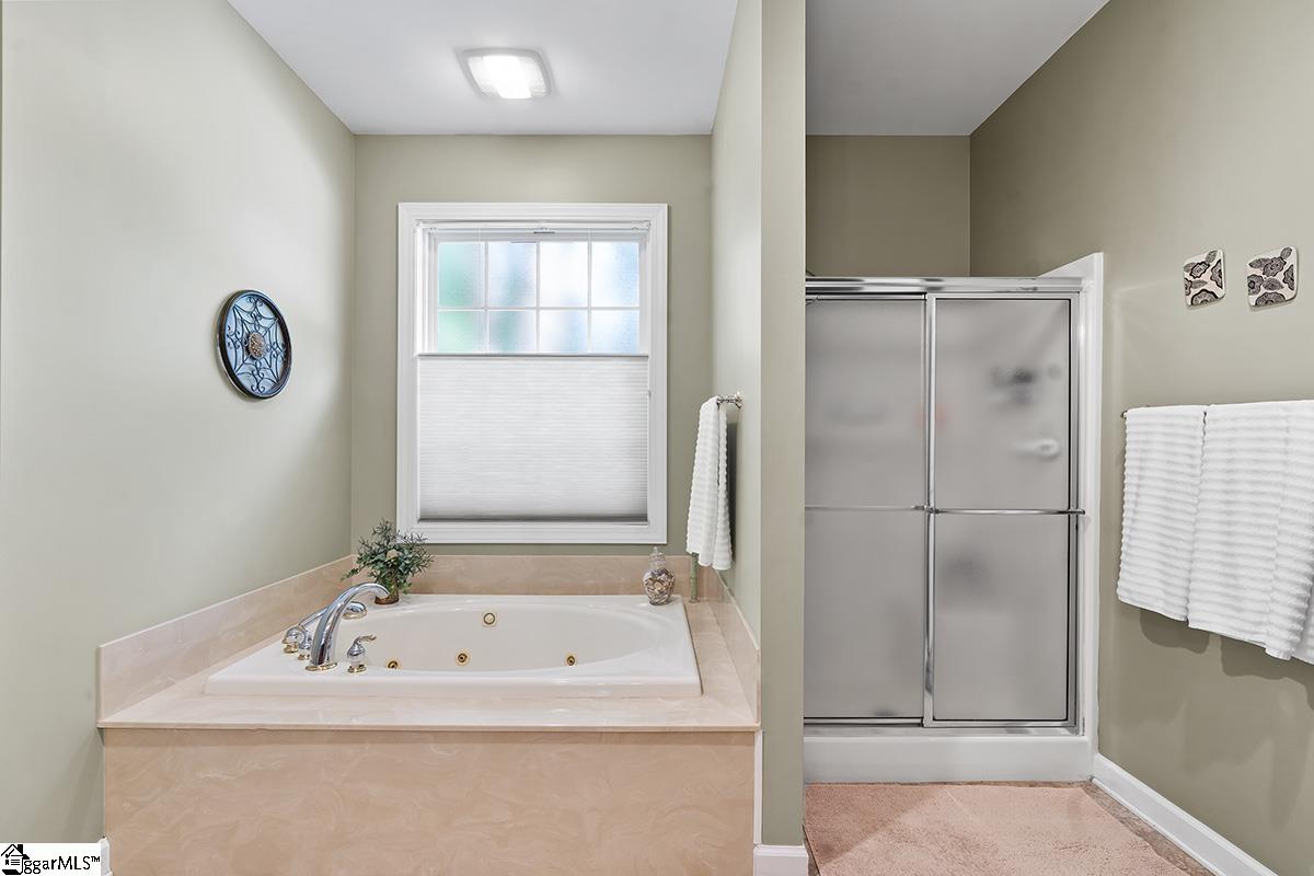 219 Compass Point Ninety Six, SC 29666
