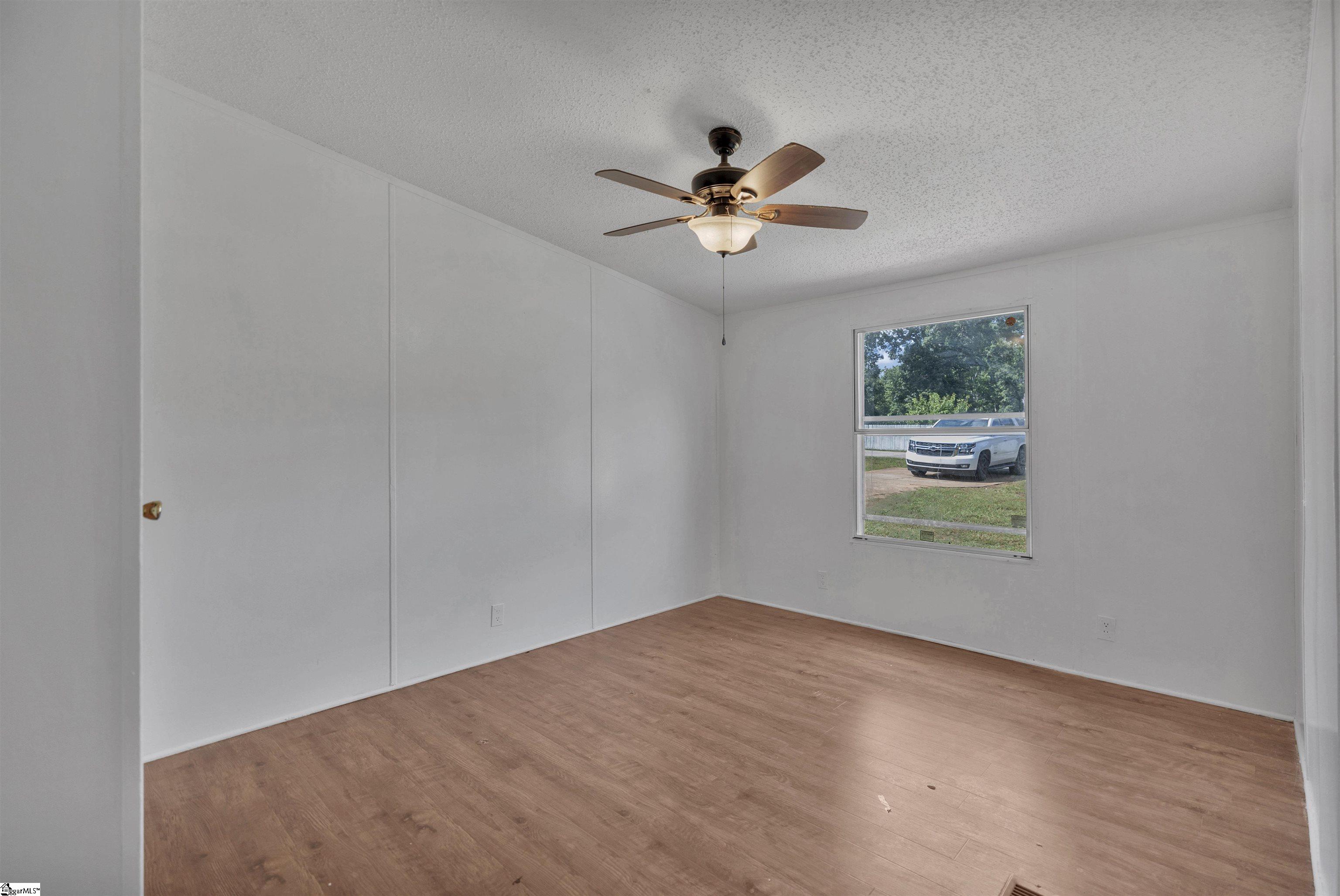 115 Woodshore Drive Anderson, SC 29625