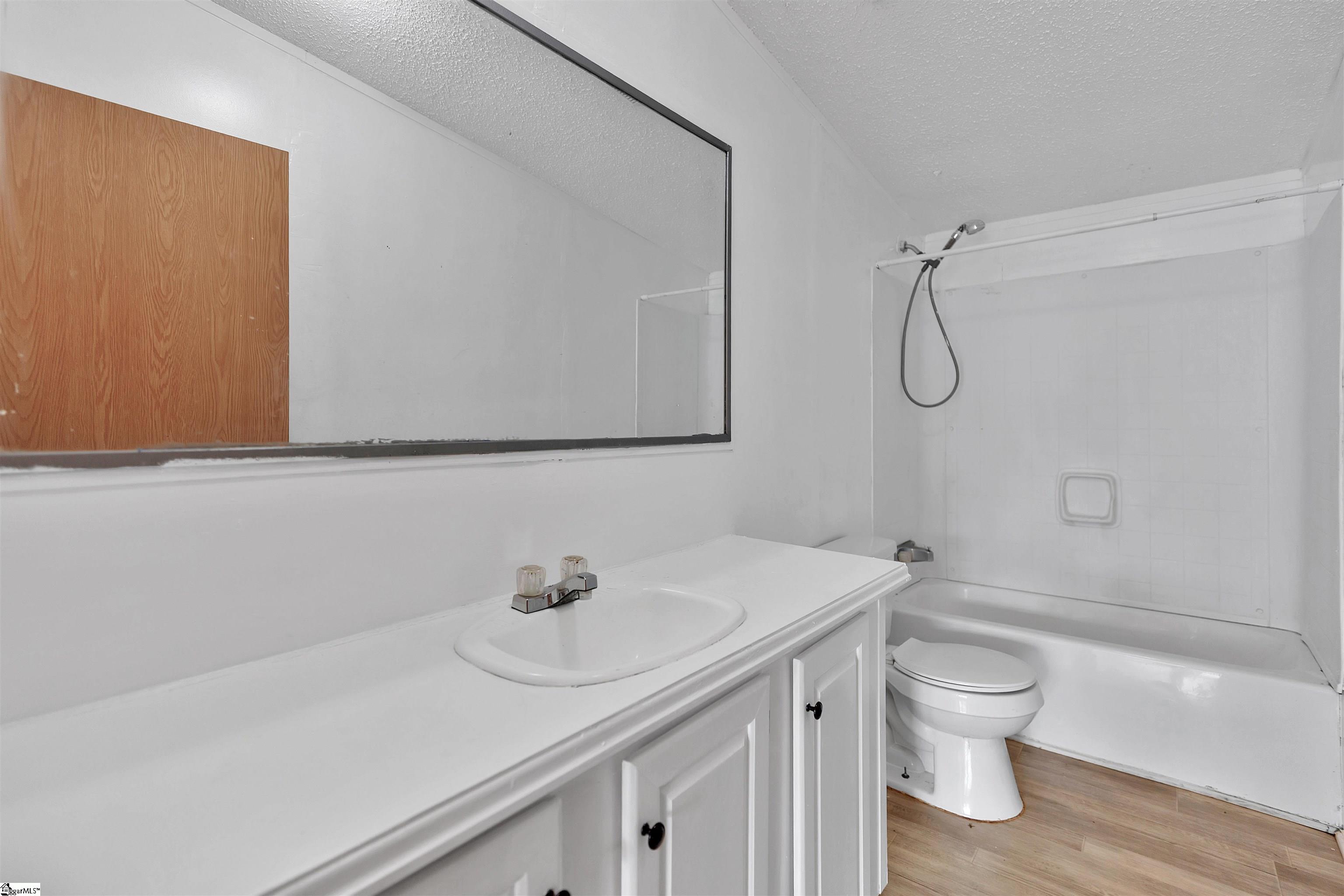 115 Woodshore Drive Anderson, SC 29625