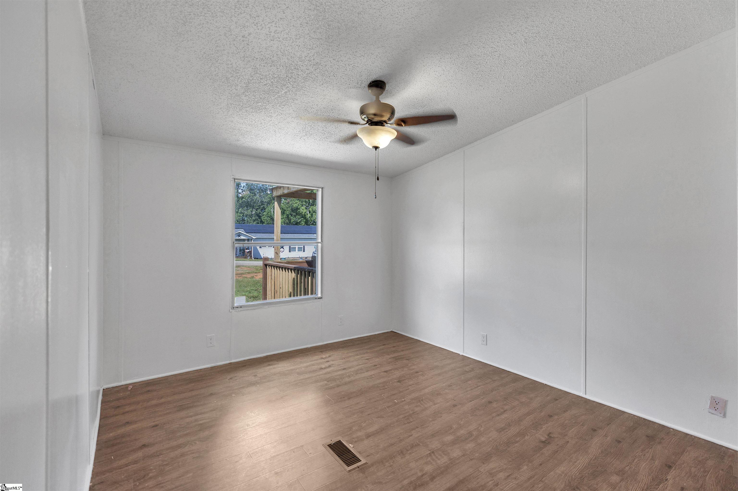 115 Woodshore Drive Anderson, SC 29625