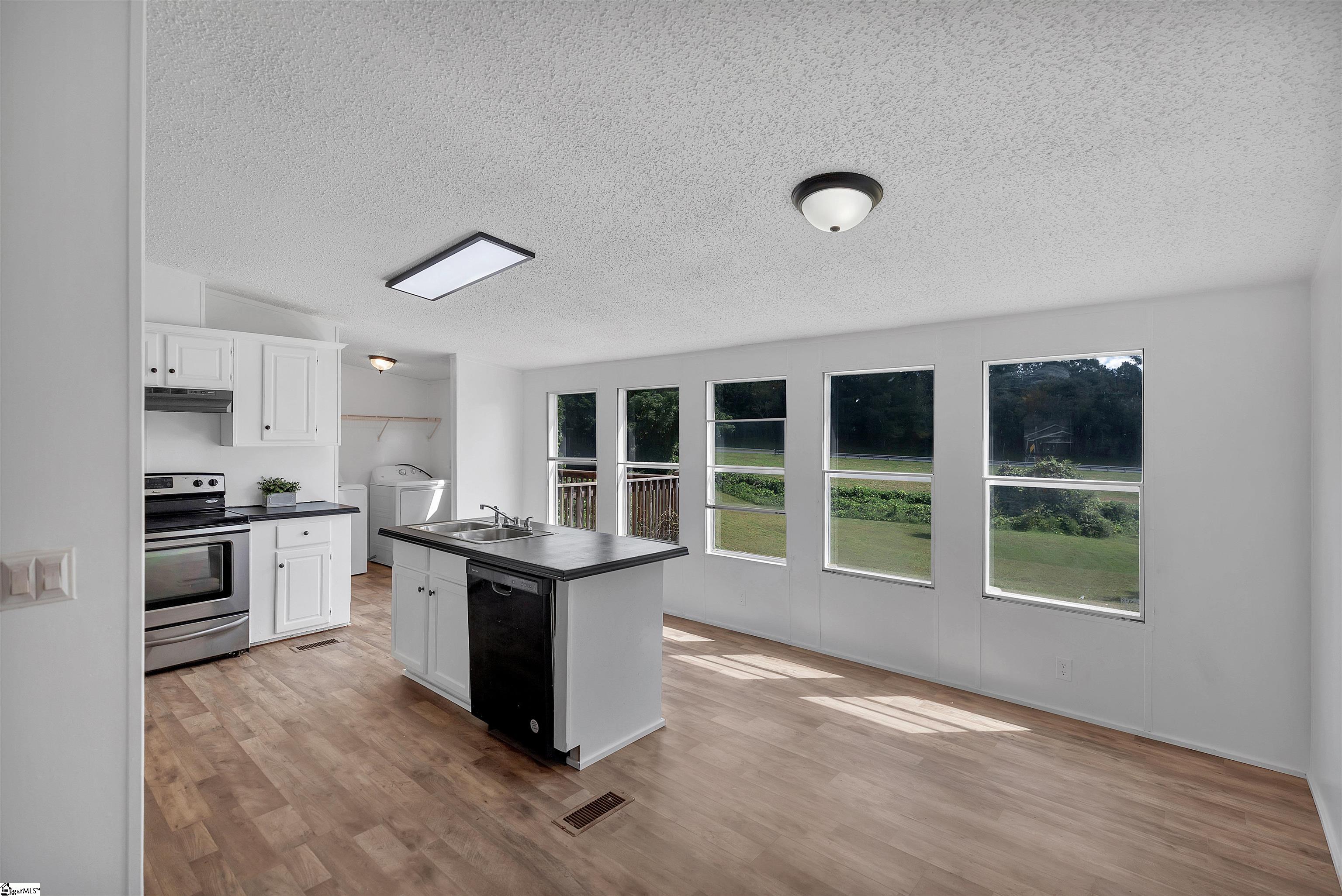 115 Woodshore Drive Anderson, SC 29625