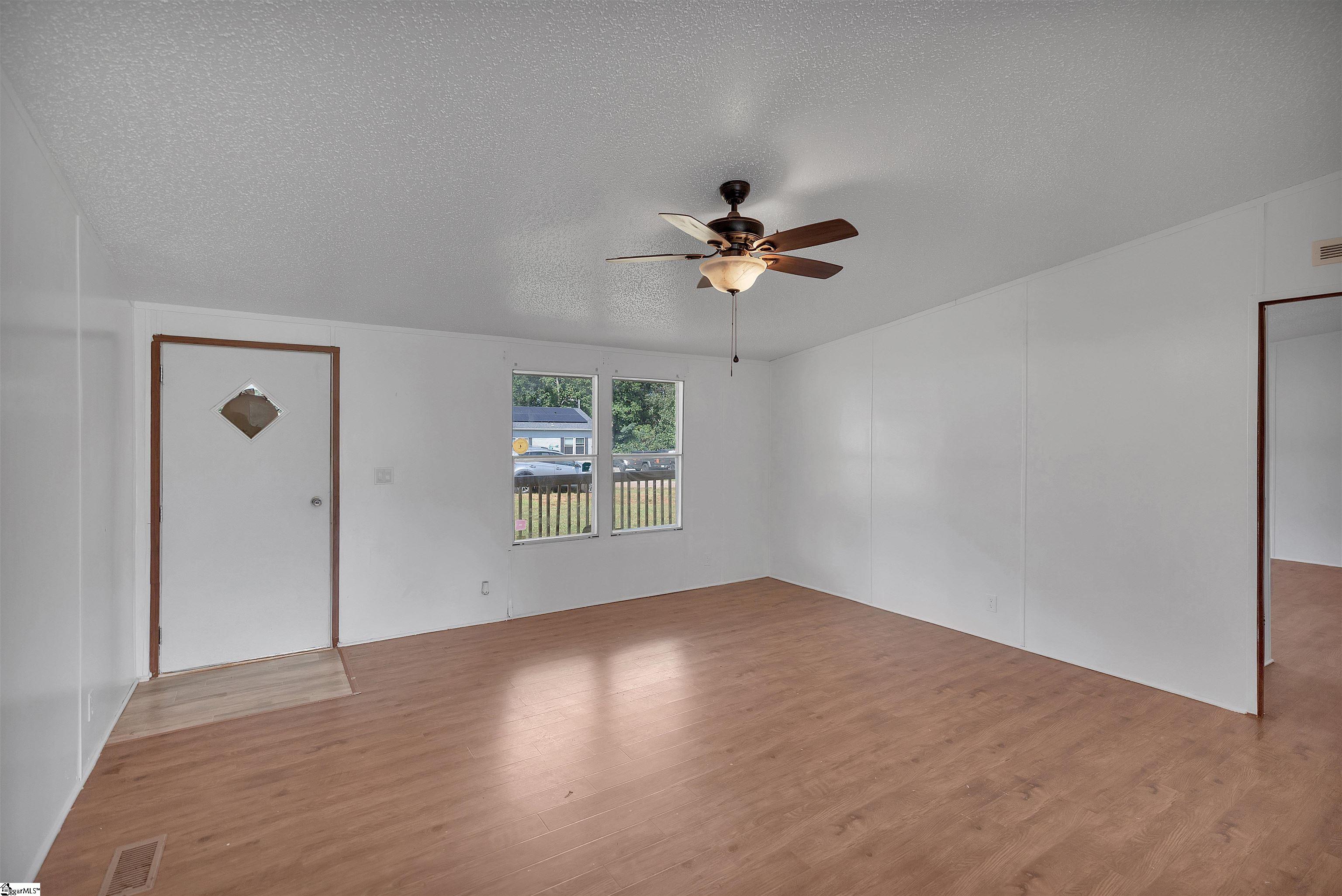 115 Woodshore Drive Anderson, SC 29625
