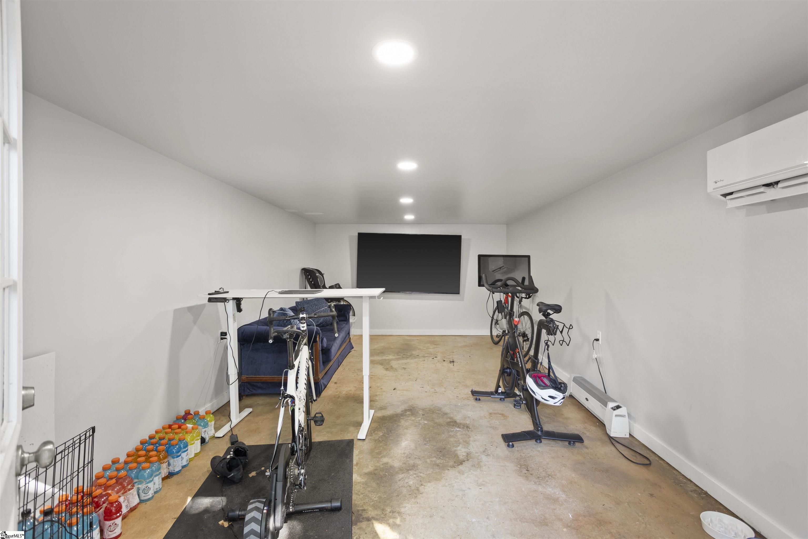 409 Longview Terrace Greenville, SC 29605
