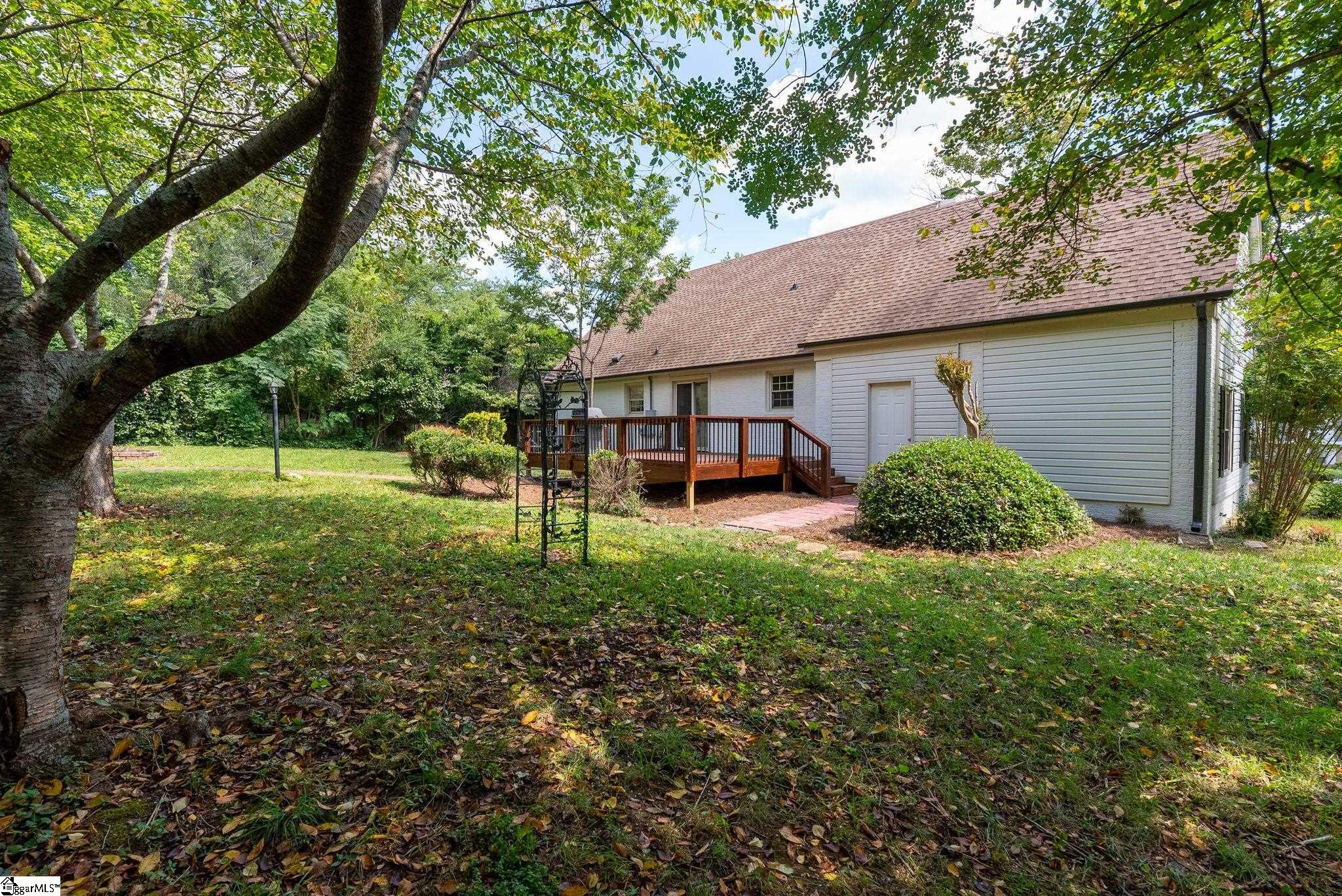 5016 Bridle Path Lane Greenville, SC 29615