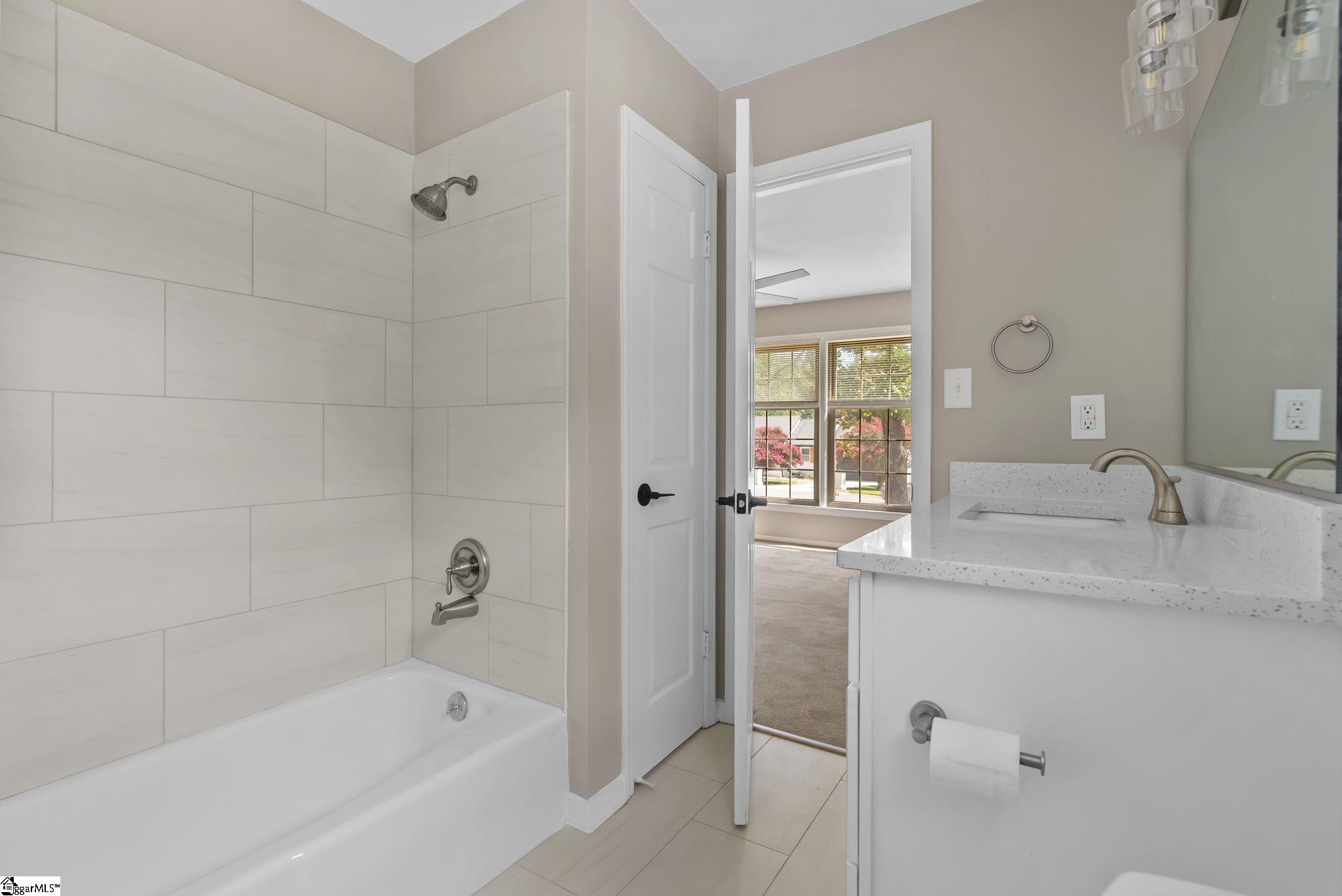 5016 Bridle Path Lane Greenville, SC 29615