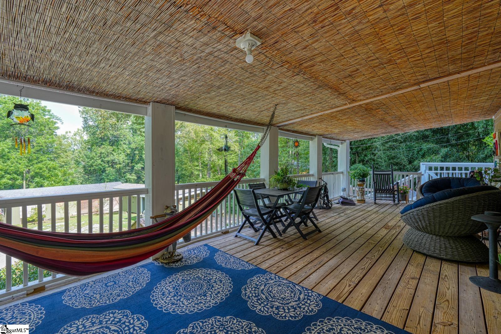 1924 Lamb Mountain Road Hendersonville, NC 28792