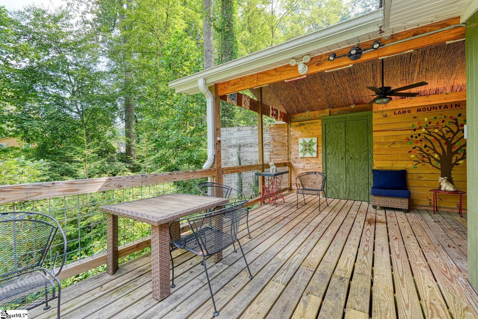 1924 Lamb Mountain Road Hendersonville, NC 28792