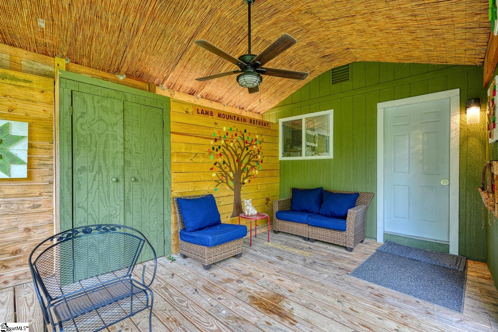 1924 Lamb Mountain Road Hendersonville, NC 28792