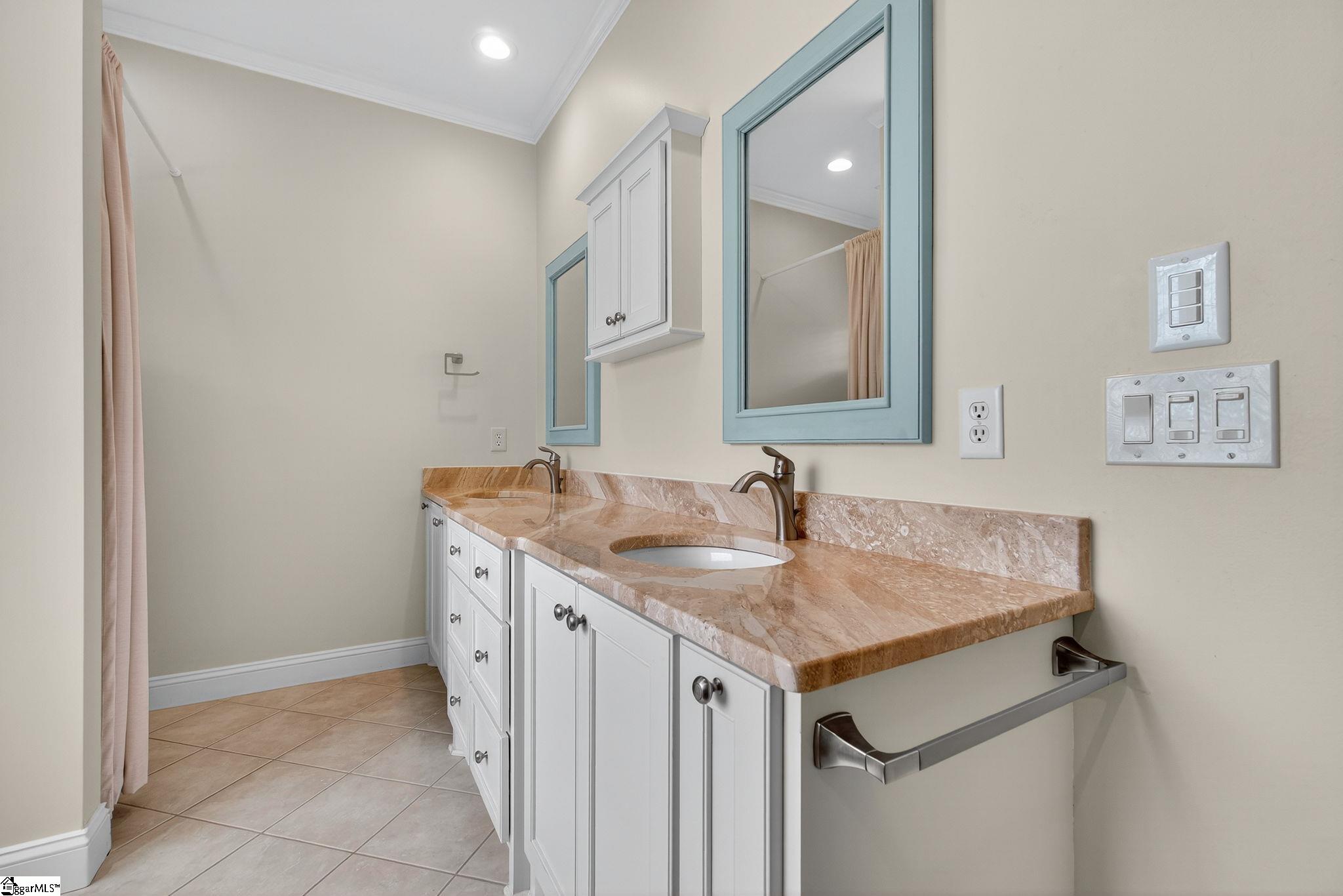 4 Audrey Lane Greenville, SC 29615