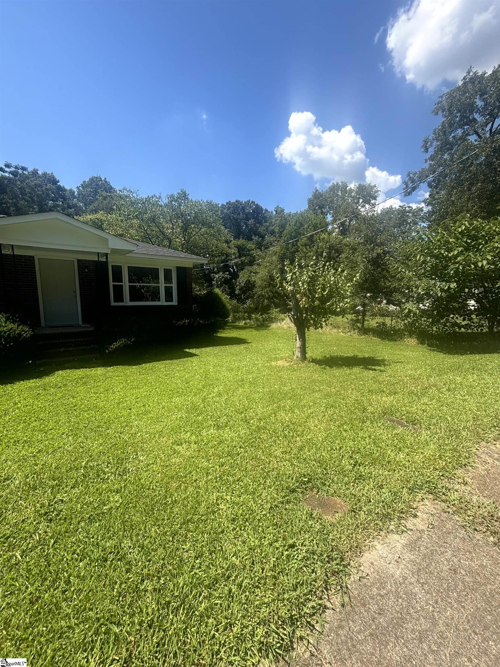 910 E Whitner Street Anderson, SC 29624-1831