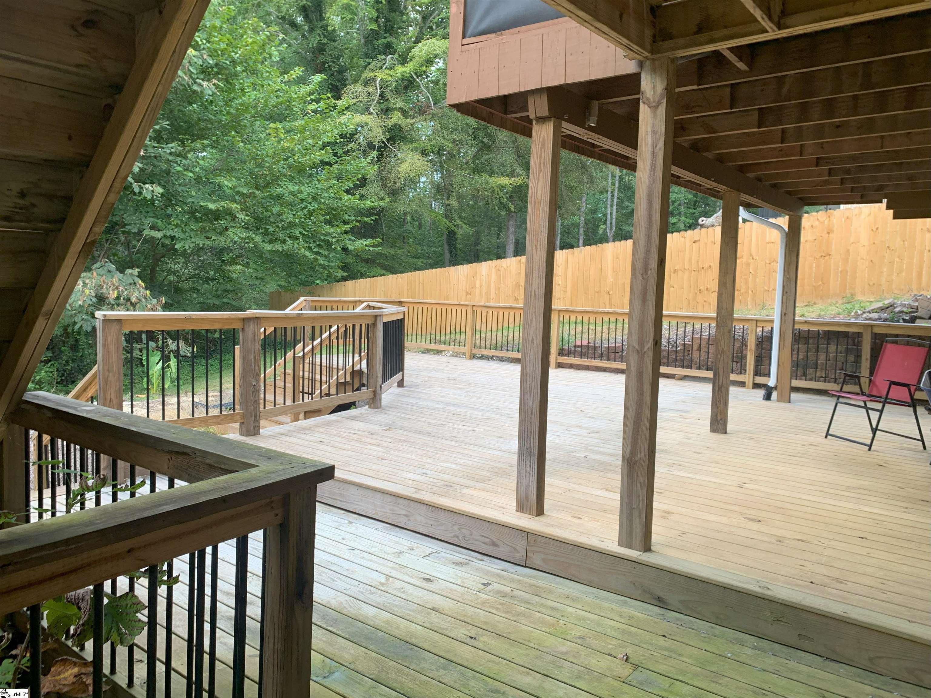 114 Casa Loma Drive Taylors, SC 29687