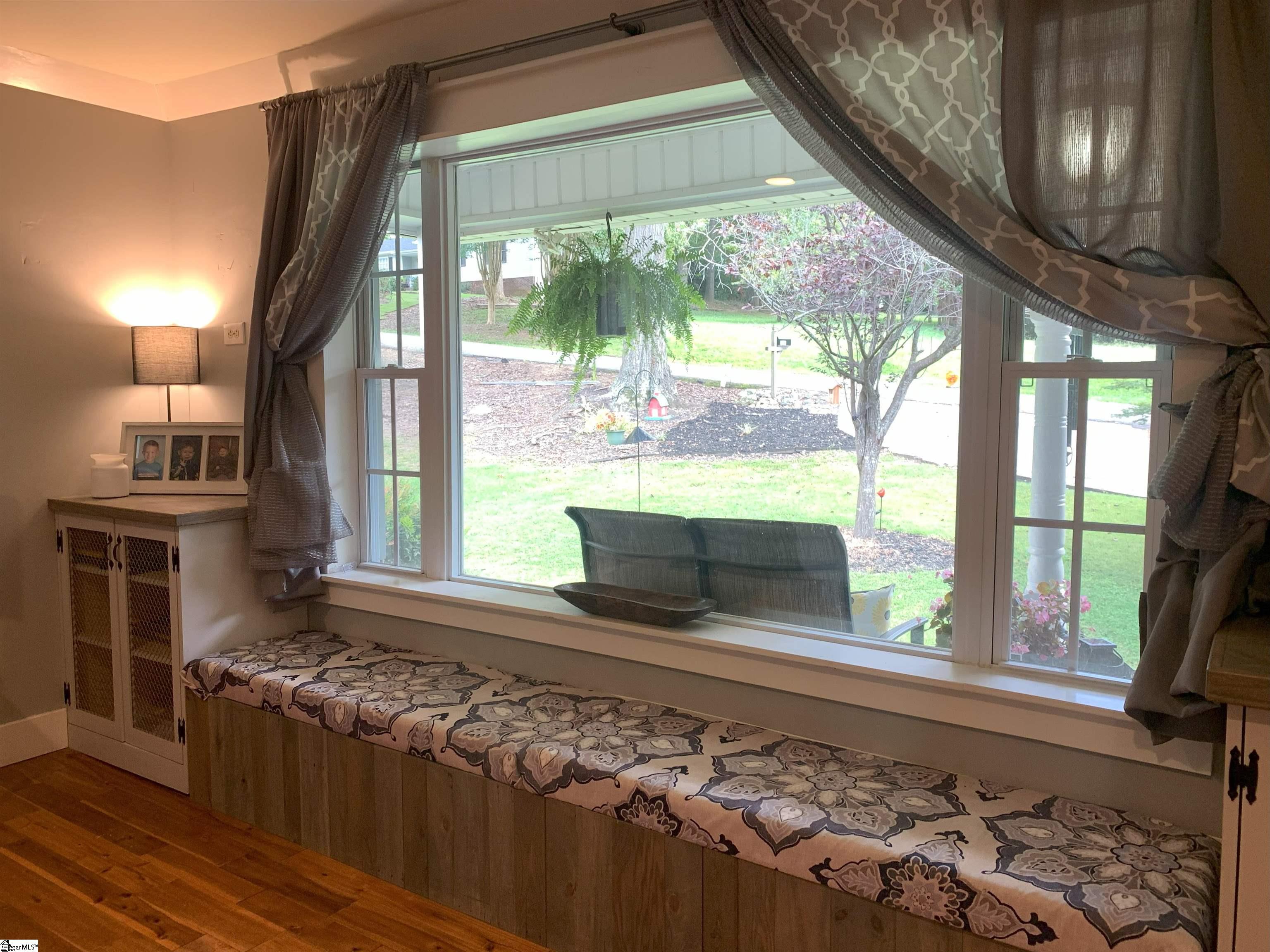 114 Casa Loma Drive Taylors, SC 29687