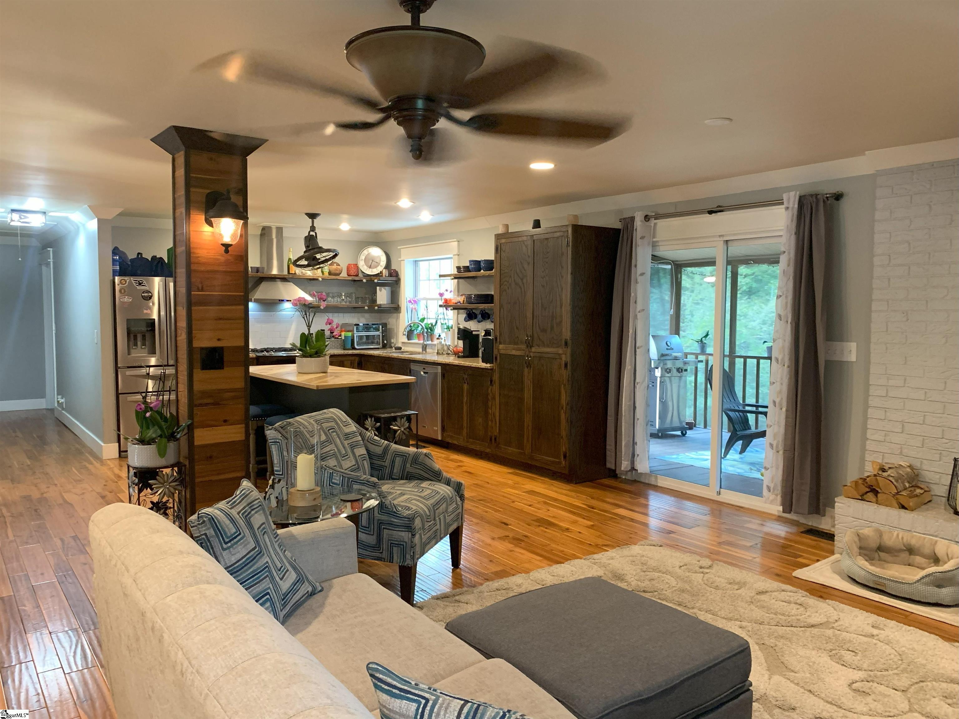 114 Casa Loma Drive Taylors, SC 29687