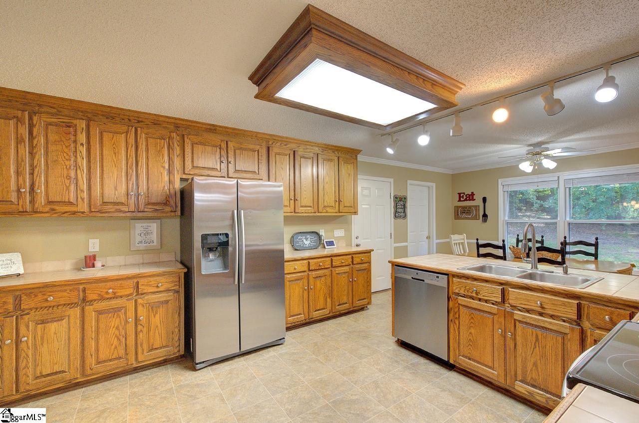 116 Halifax Road Easley, SC 29640