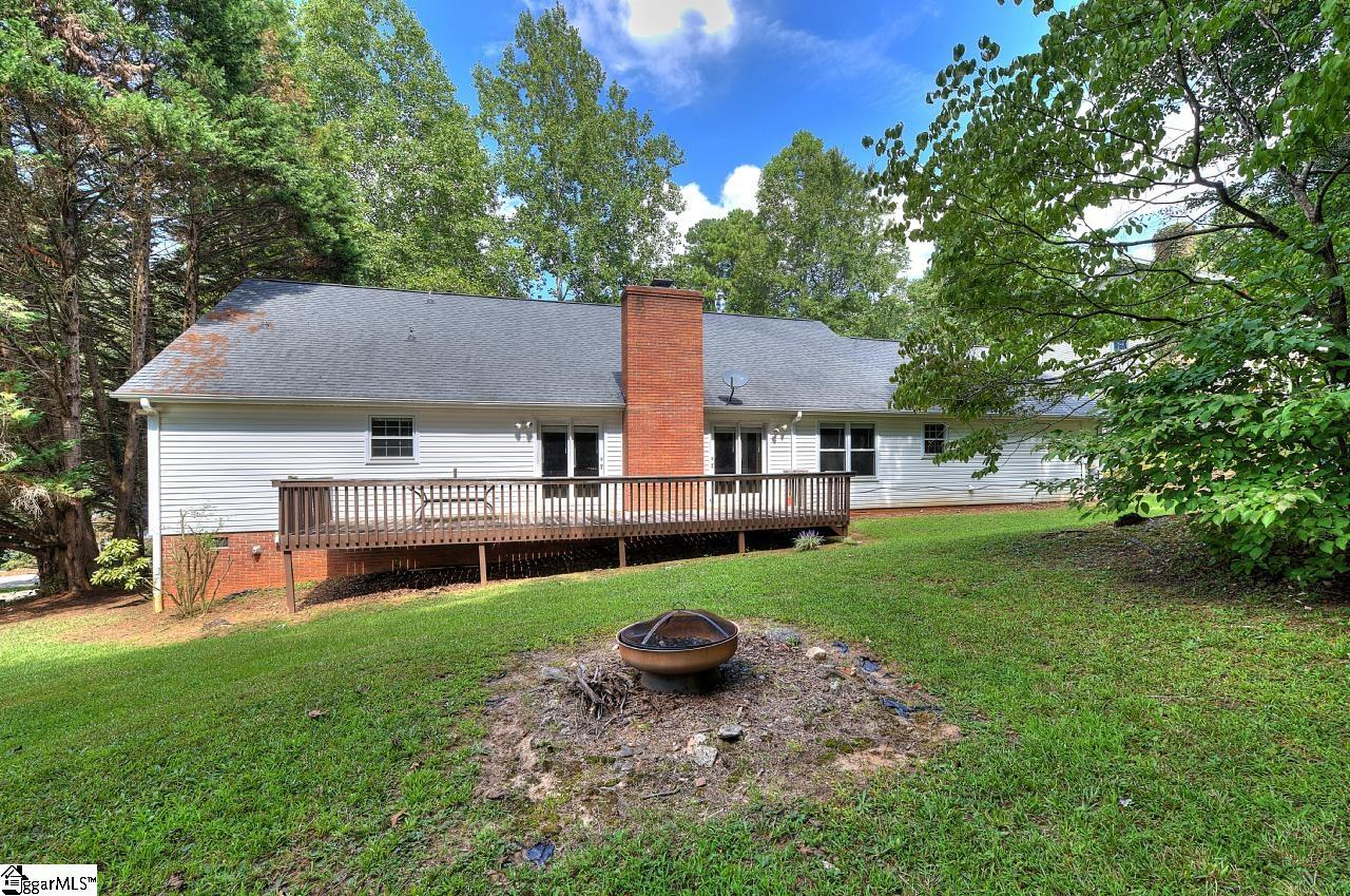 116 Halifax Road Easley, SC 29640