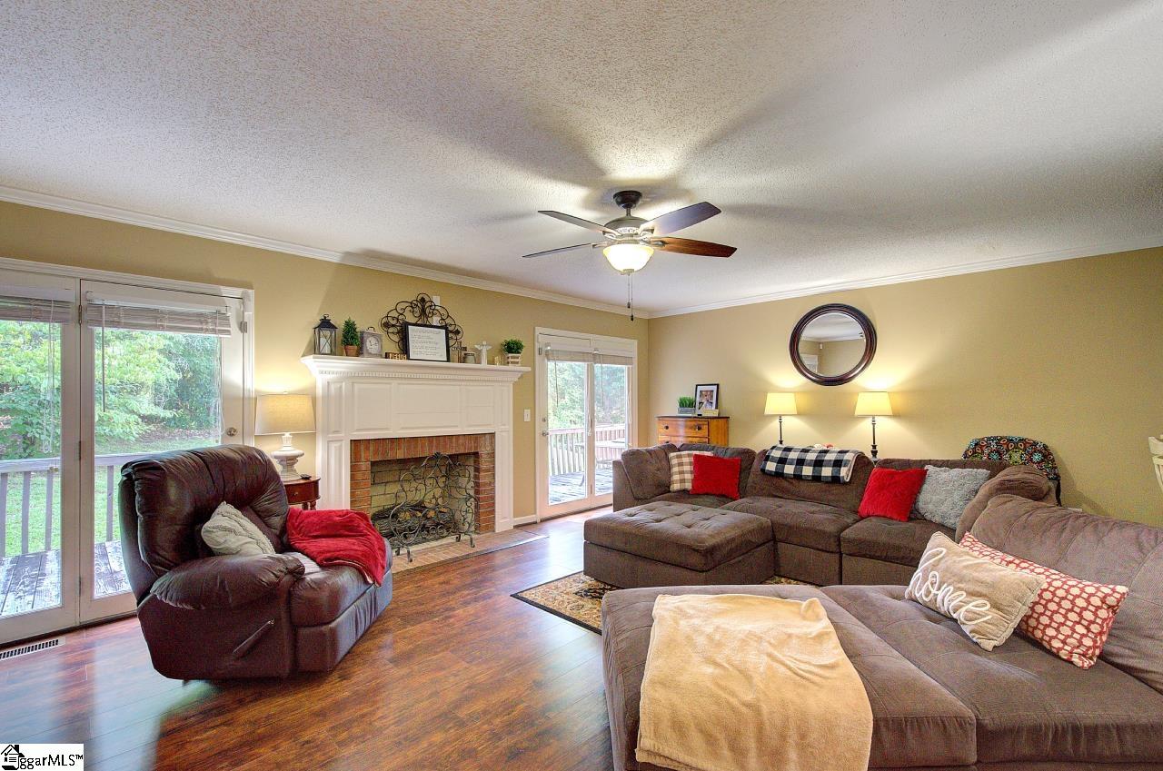 116 Halifax Road Easley, SC 29640