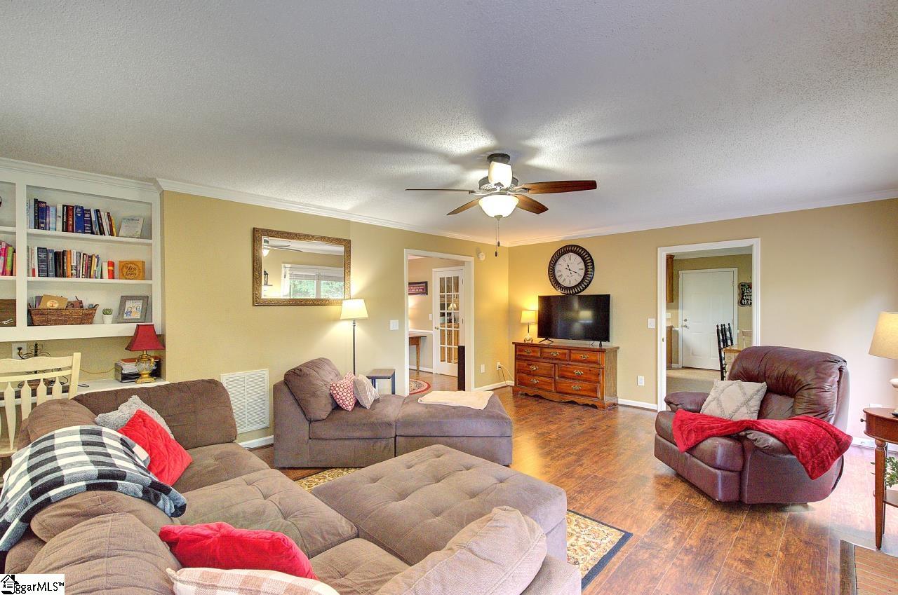 116 Halifax Road Easley, SC 29640