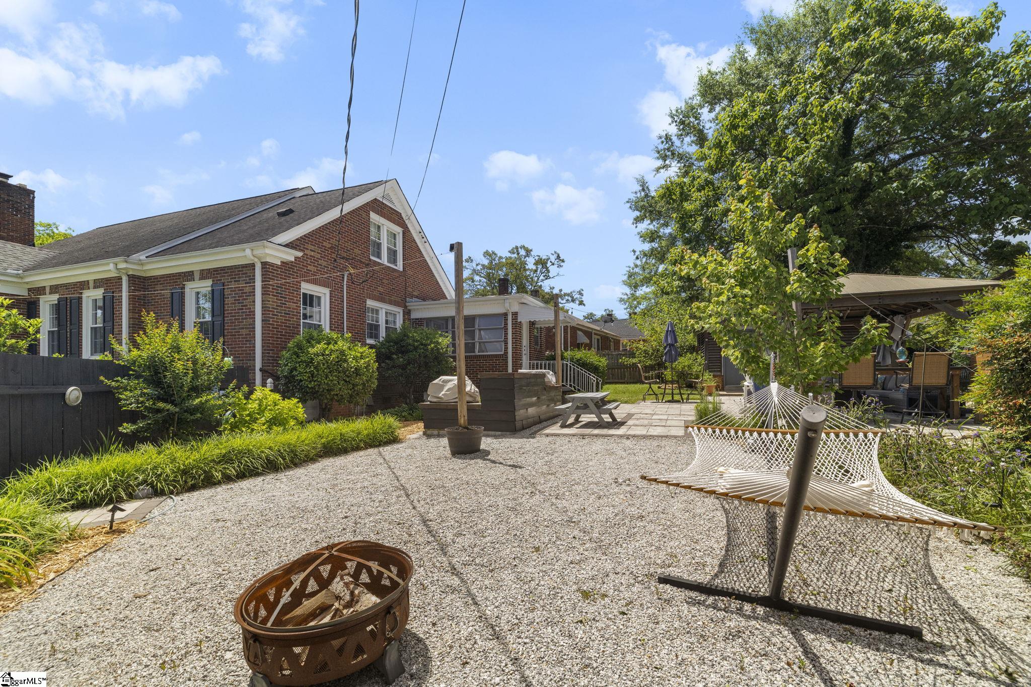 201 W Arlington Avenue Greer, SC 29650