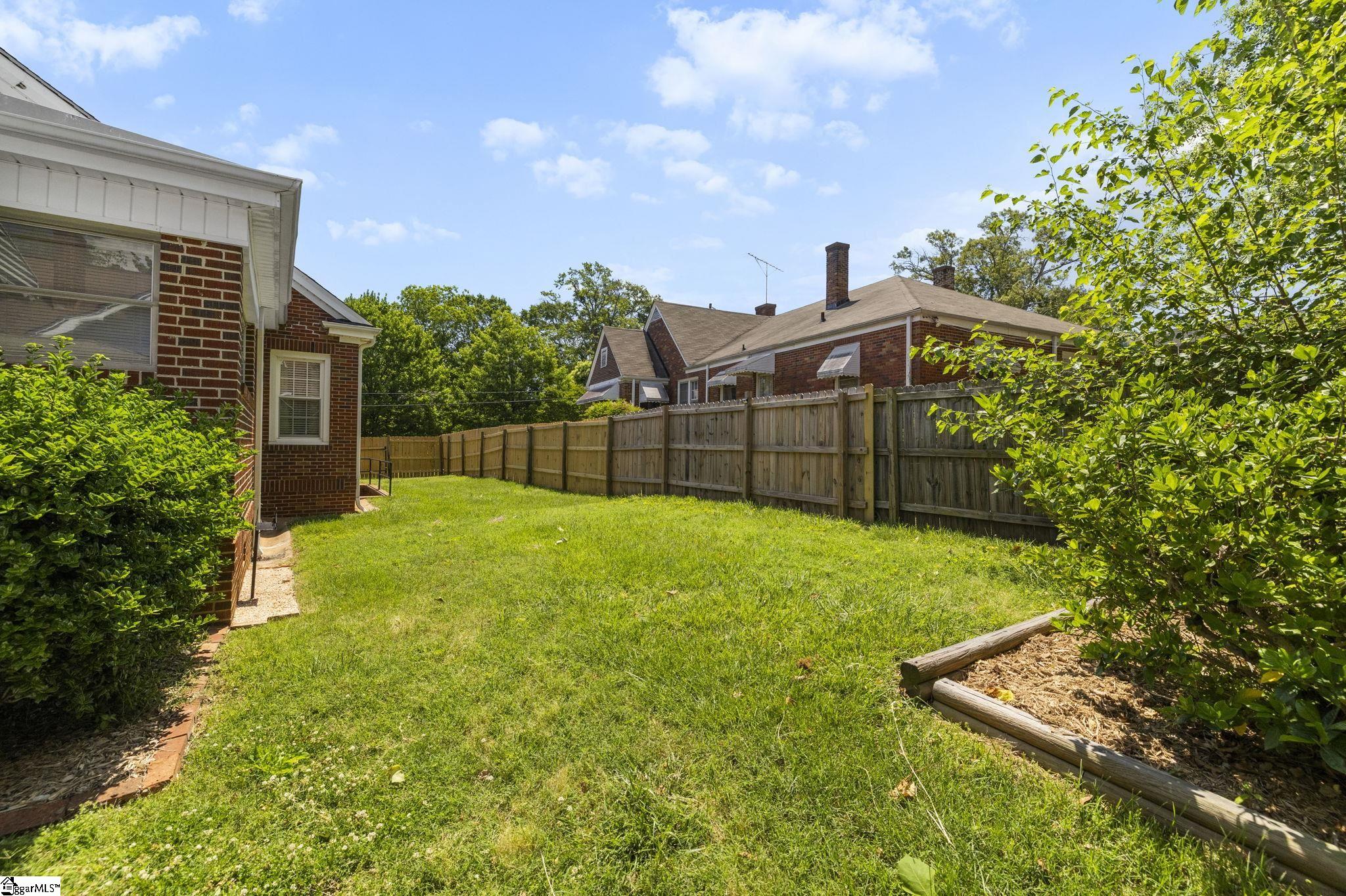 201 W Arlington Avenue Greer, SC 29650