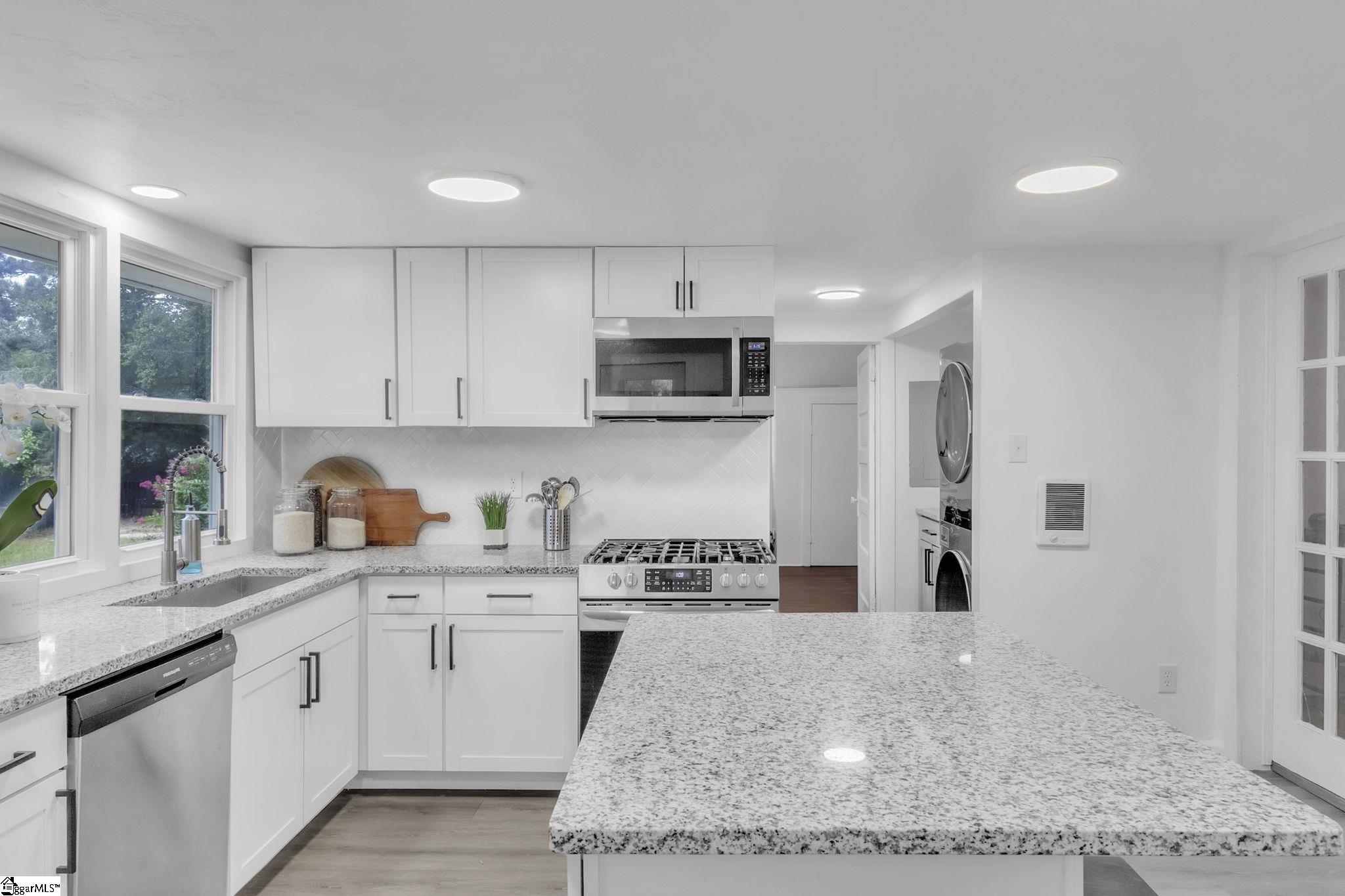 566 S Harper Street Extension Laurens, SC 29360
