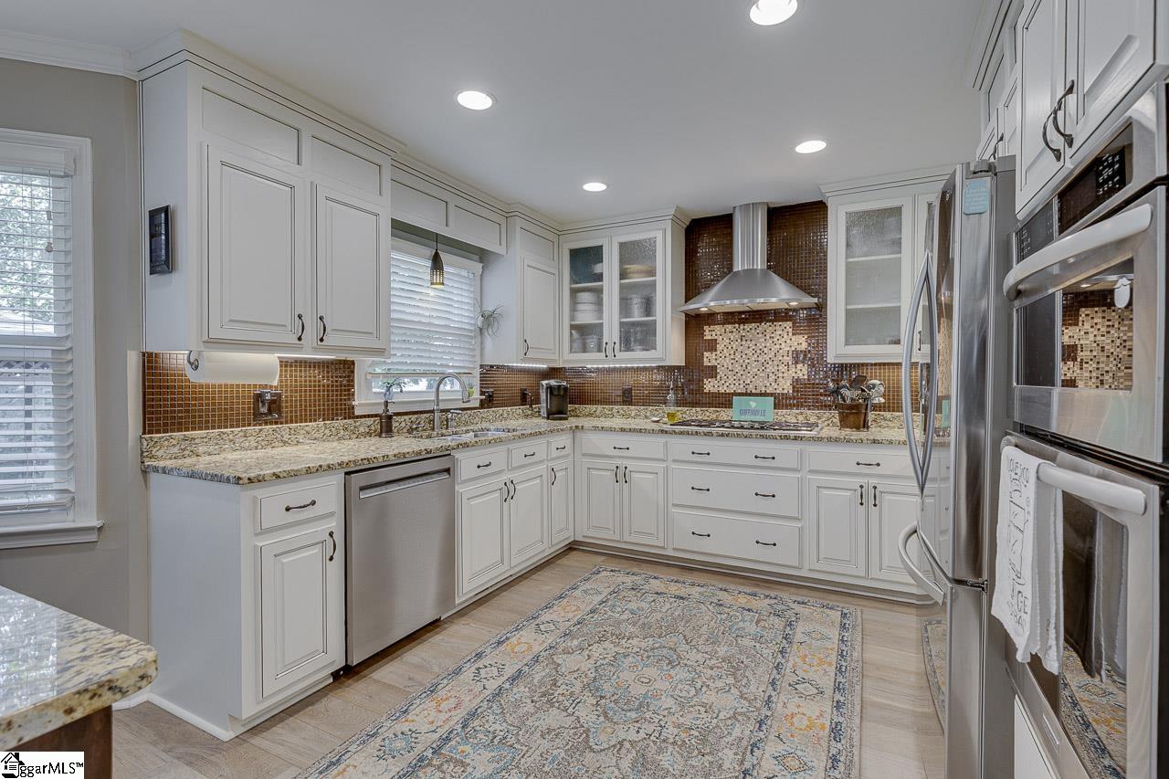 102 W Hackney Road Greer, SC 29650