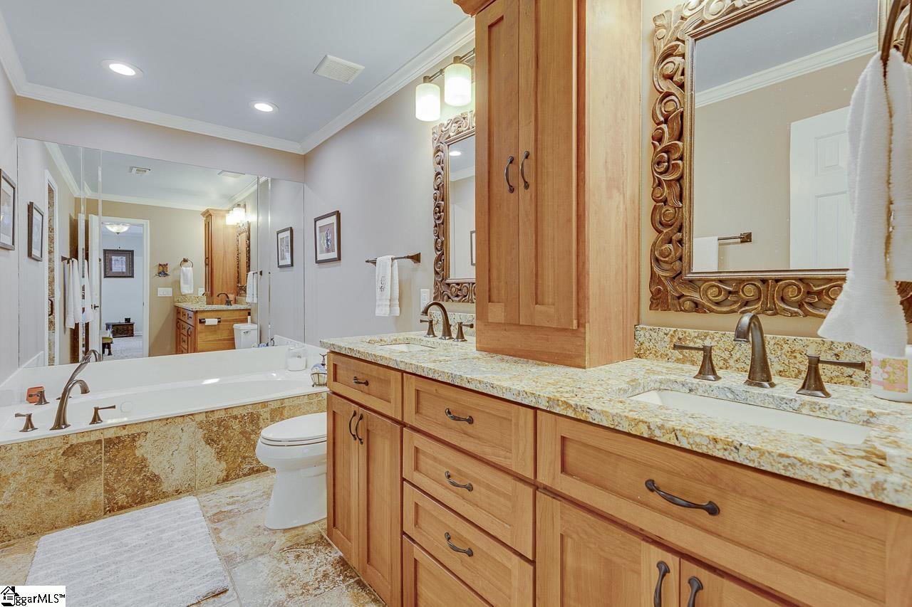 102 W Hackney Road Greer, SC 29650