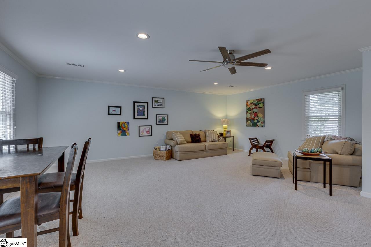 102 W Hackney Road Greer, SC 29650