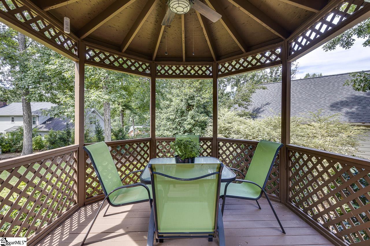 102 W Hackney Road Greer, SC 29650