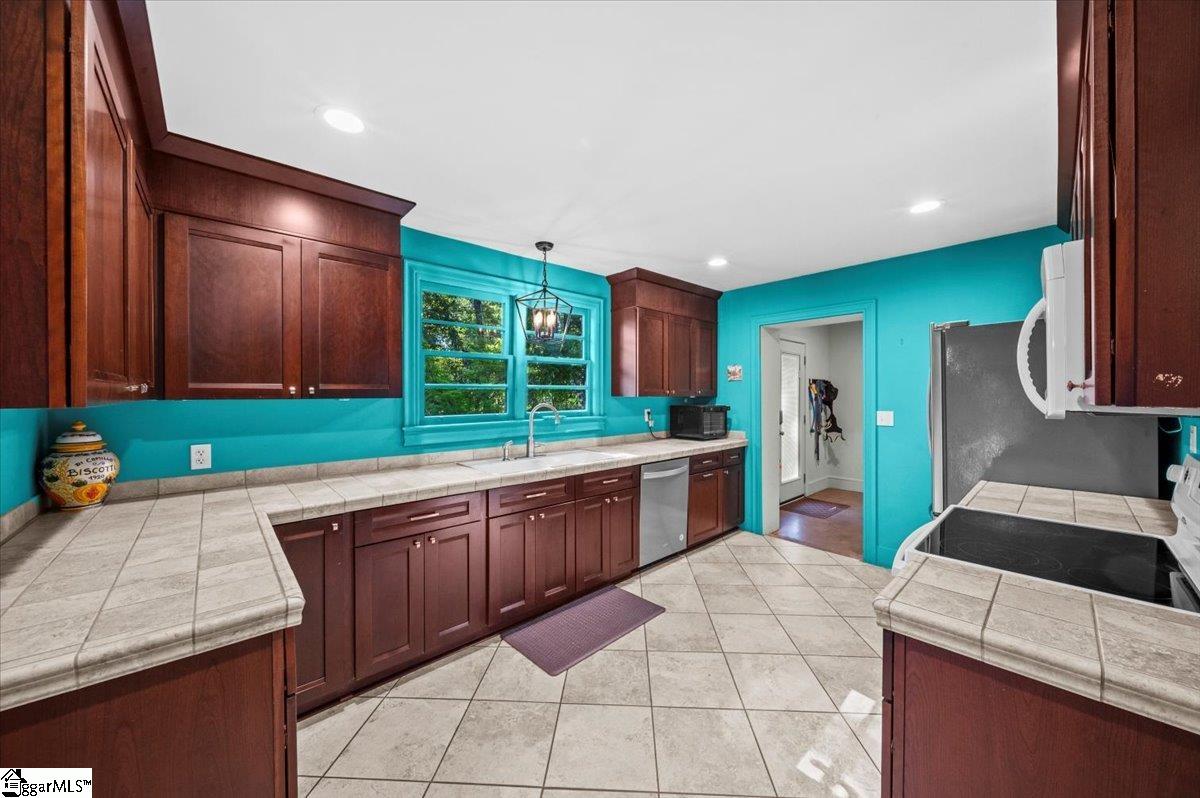 101 W Montclair Avenue Greenville, SC 29609