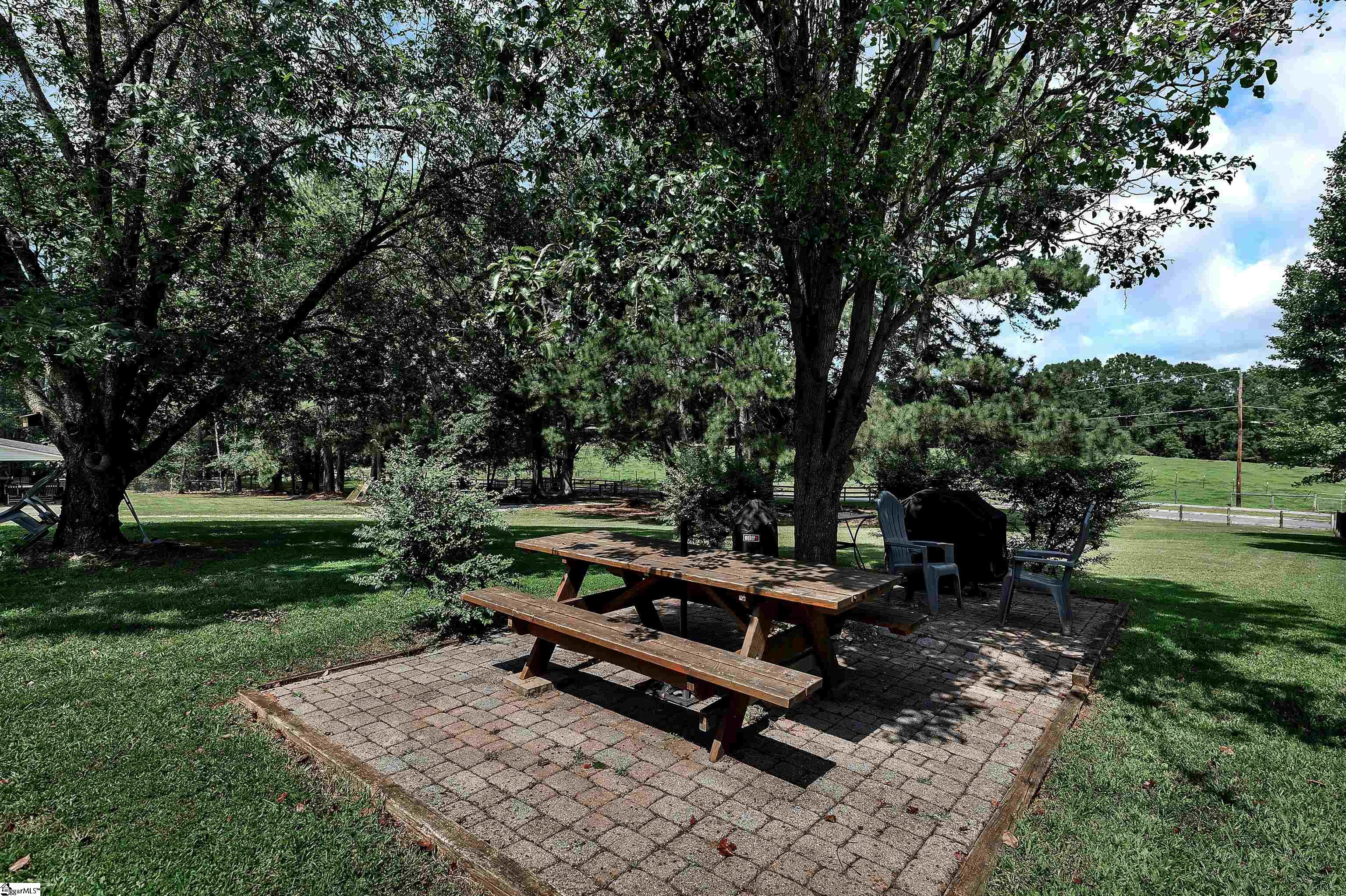 4237 Midway Road Belton, SC 29627