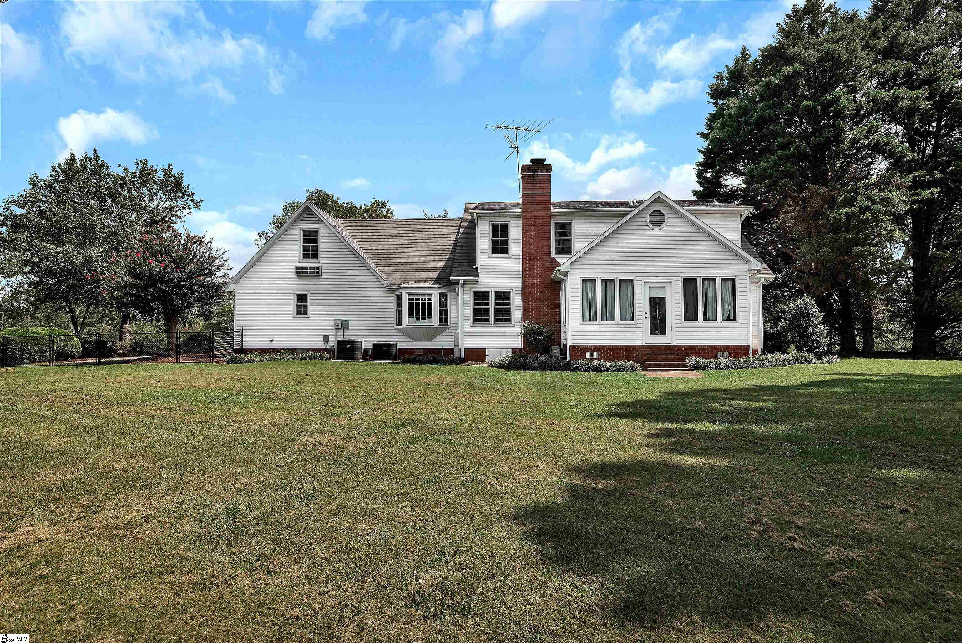 4237 Midway Road Belton, SC 29627