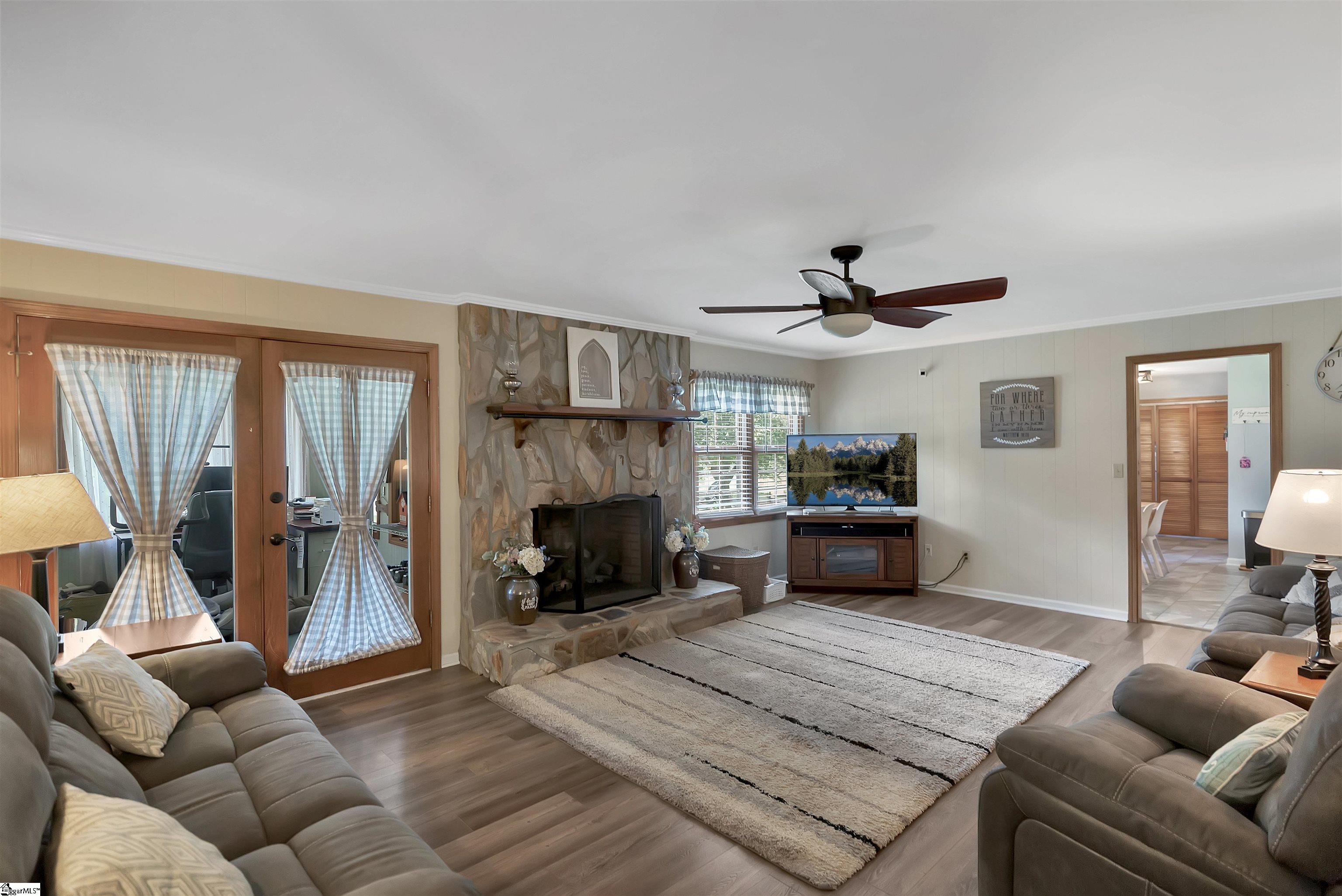 4237 Midway Road Belton, SC 29627